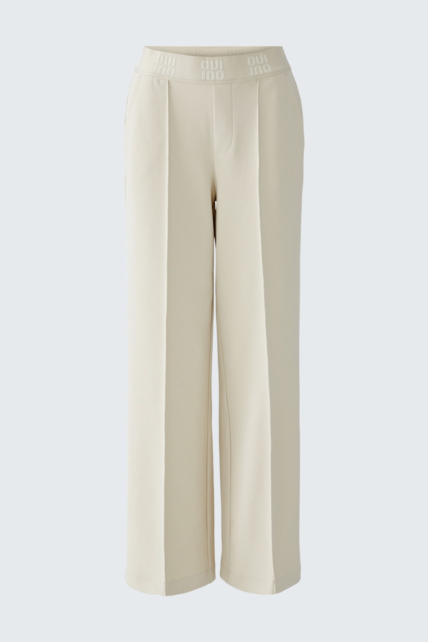 Bequeme Damen-Culotte in hellem Beige mit weitem Bein und elastischem Bund für lässige Looks.