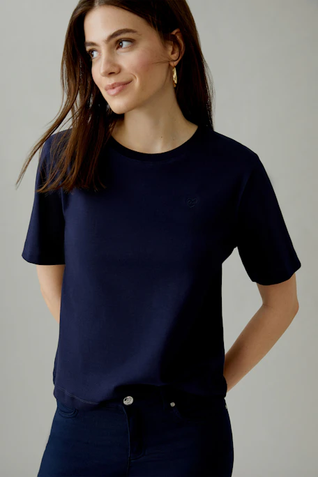 SVEHA T-Shirt - bramble berry