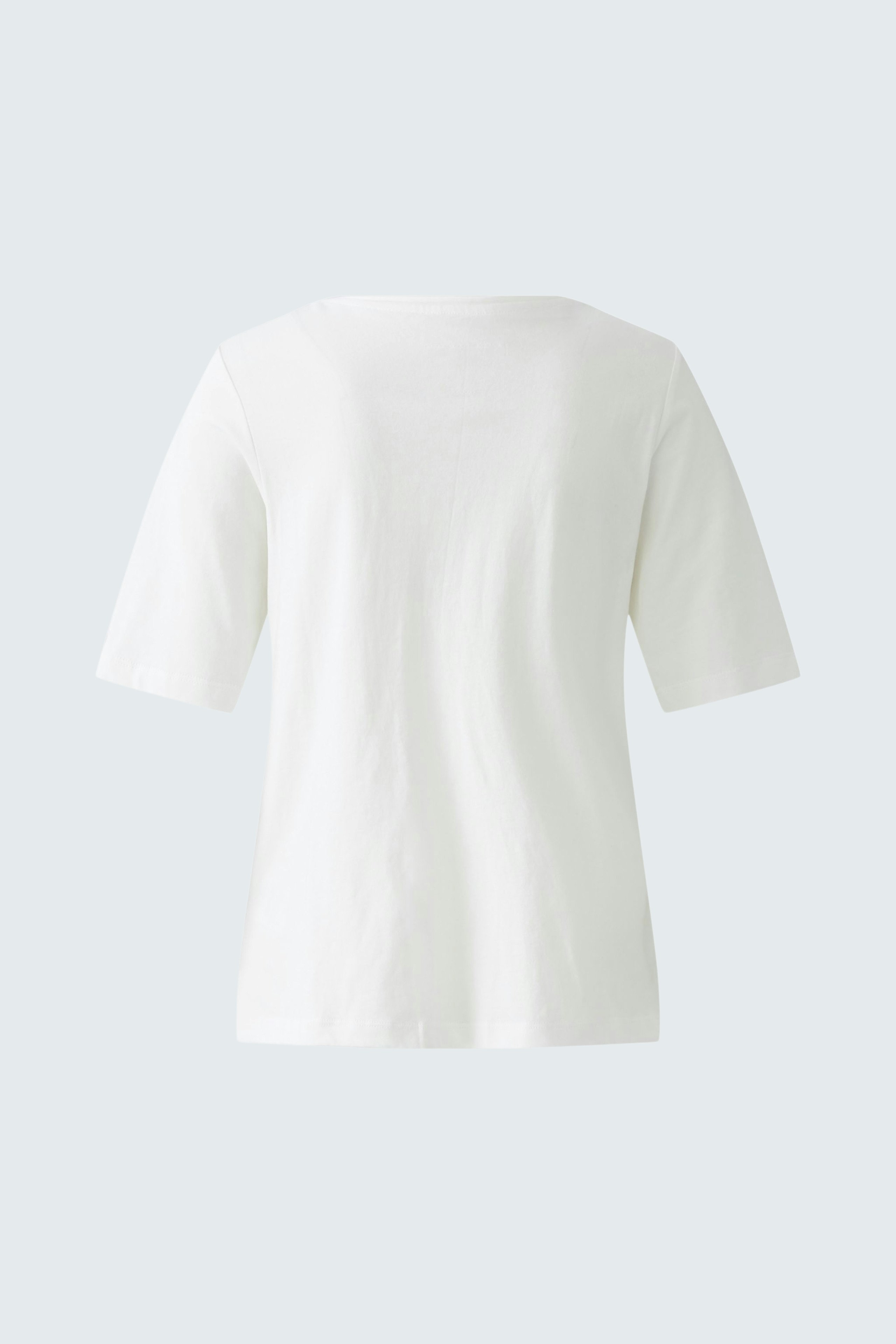 Bequeme Damen-Bluse: Weiße Bluse mit kurzen Ärmeln, ideal für lässige Outfits.