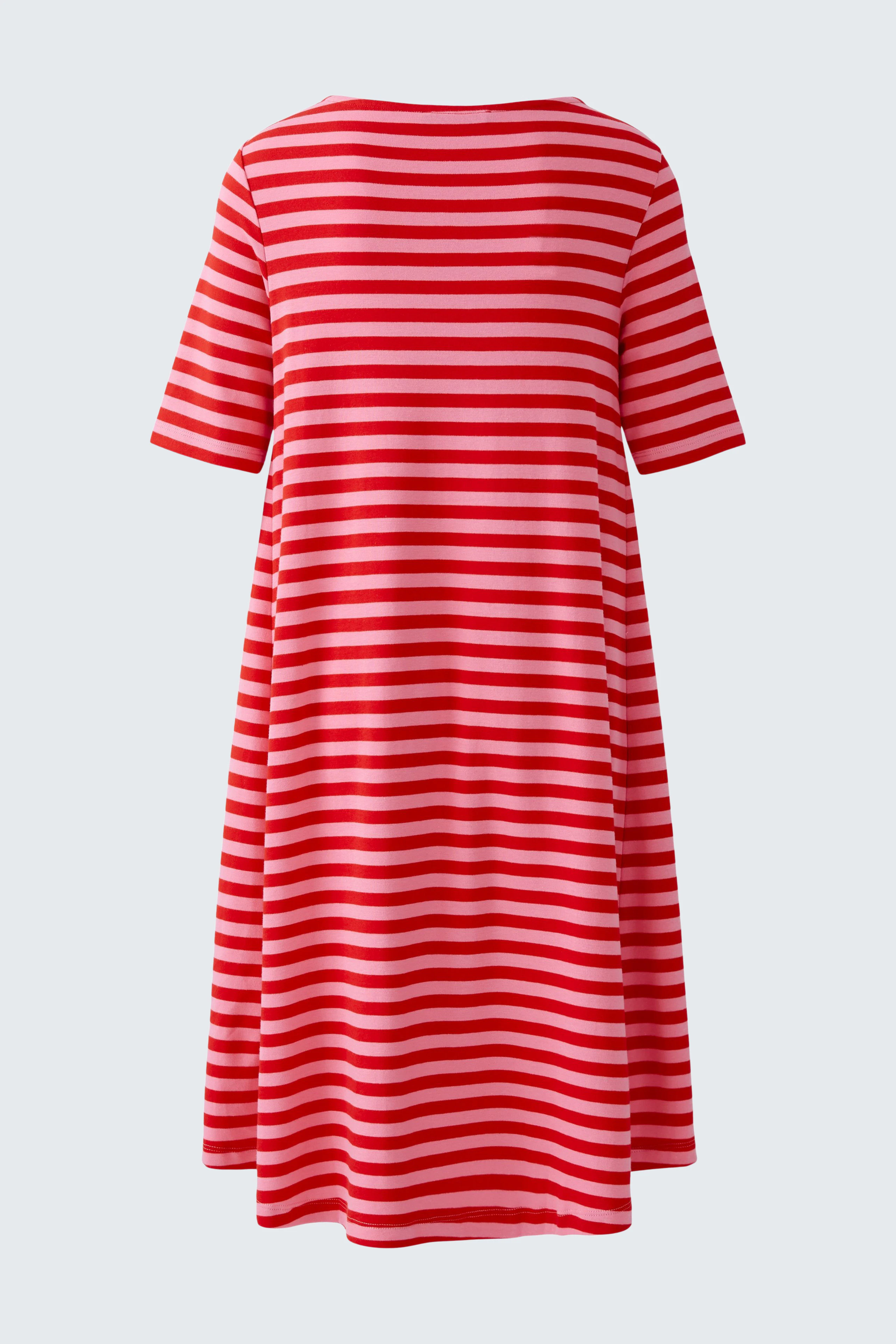 Lässiges Damen-Kleid: Rotes, gestreiftes Kleid mit kurzen Ärmeln, ideal für den Alltag.
