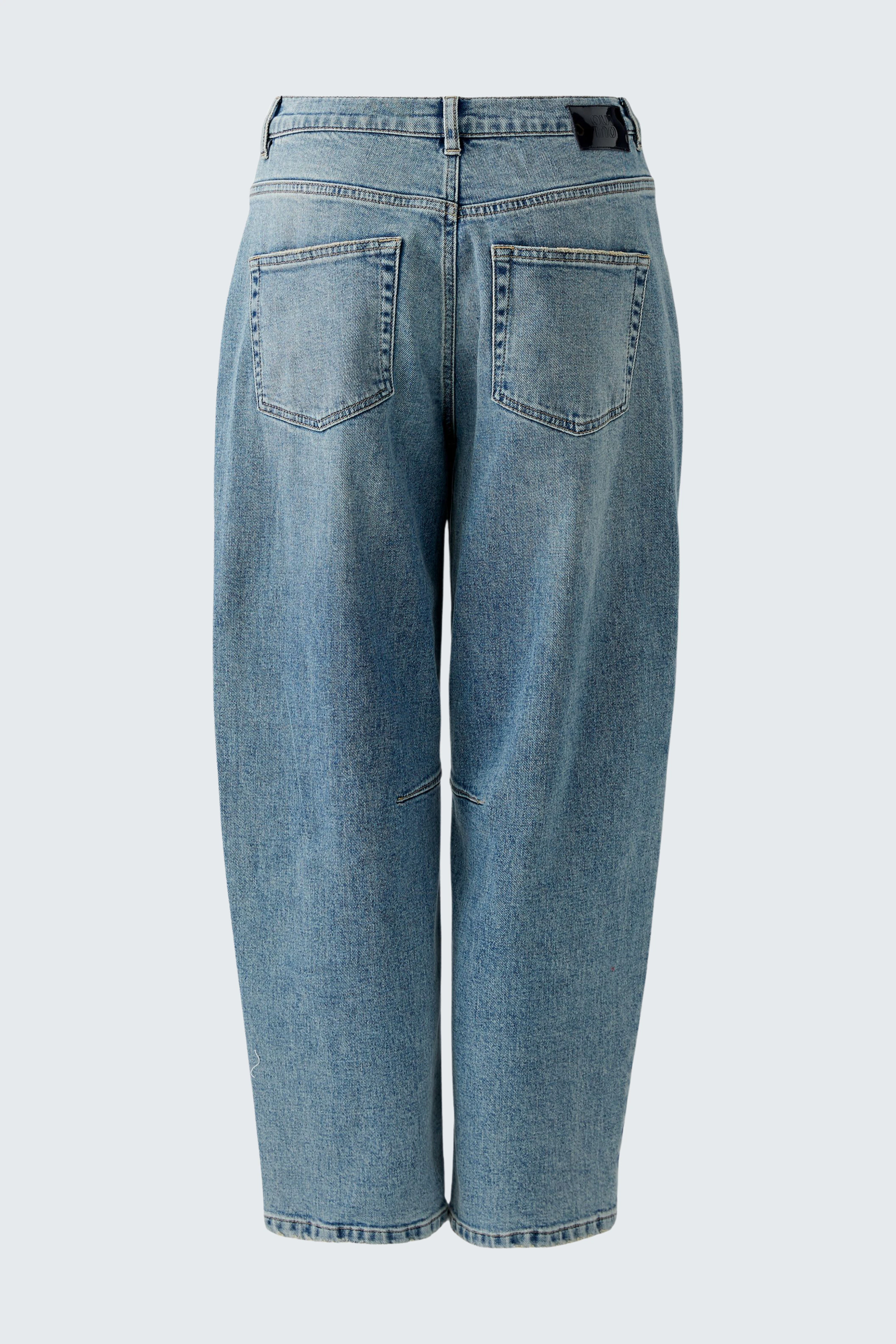 Bequeme Damen-Jeans: Helle, weite Jeans mit lässigem Schnitt und praktischen Taschen.