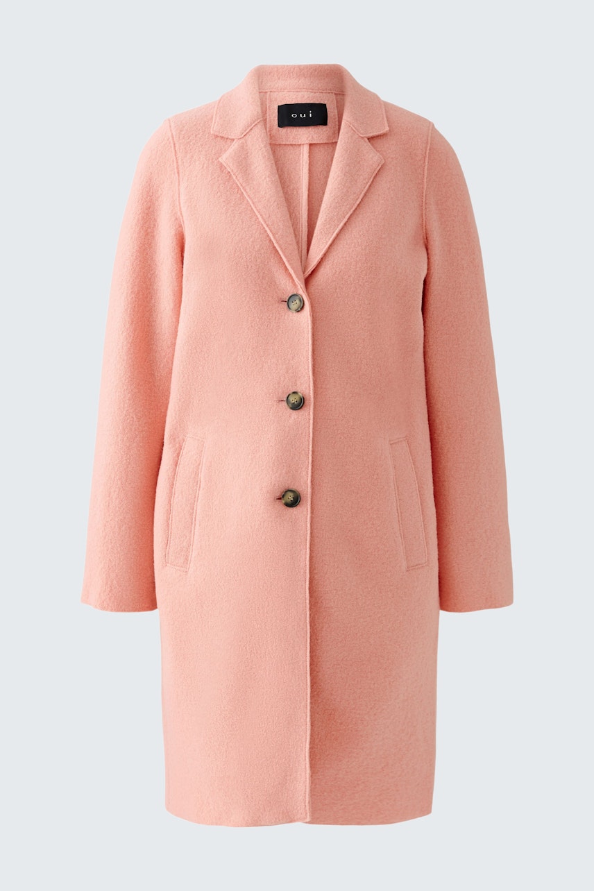 Eleganter Damen-Mantel in zartem Rosa mit Knöpfen und Taschen, ideal für stilvolle Outfits.
