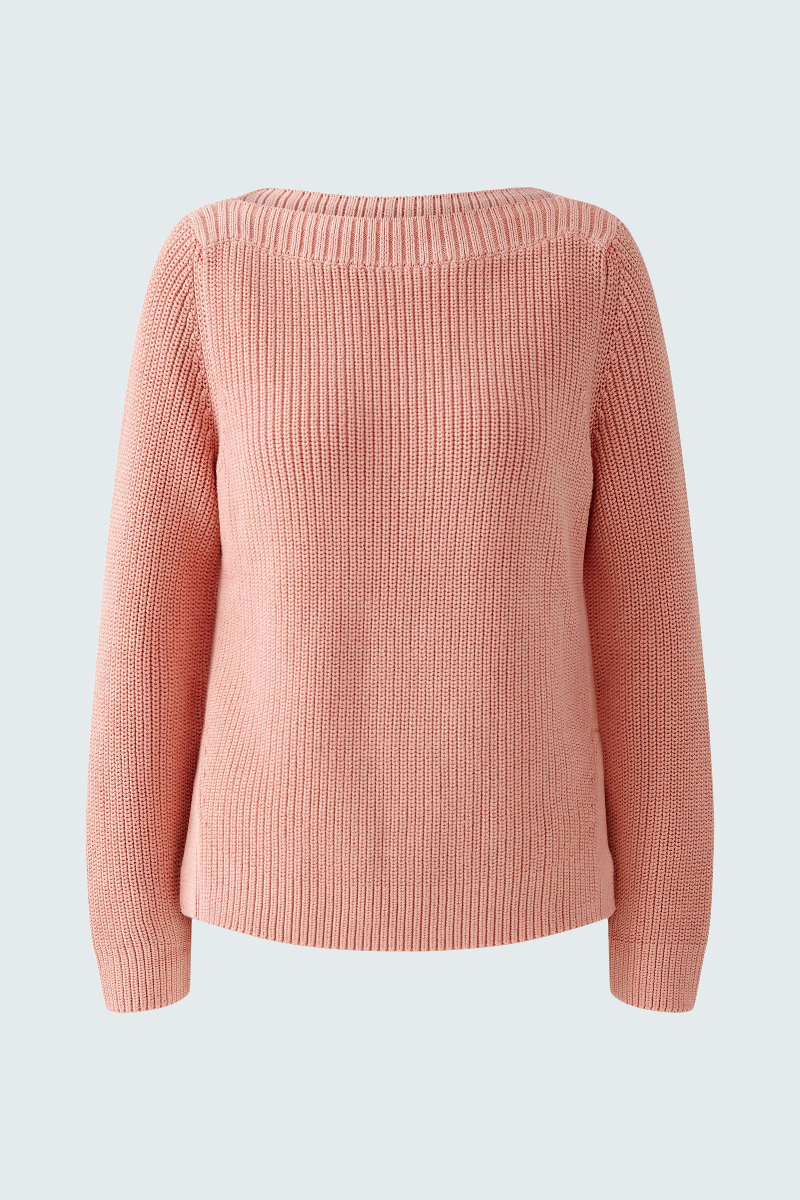 Cozy women's pullover in soft pink, featuring a relaxed fit and ribbed texture.