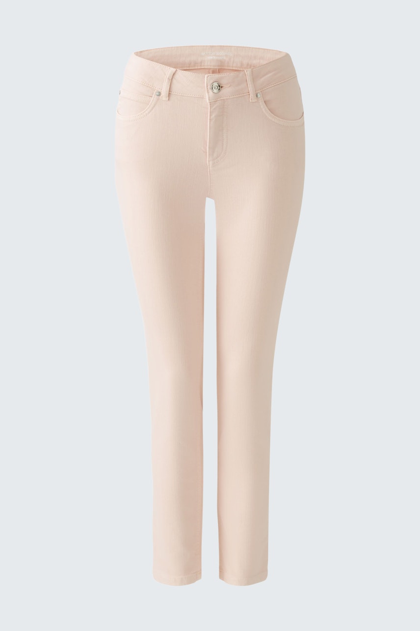 Stylish jeggings for women in soft pink, offering comfort and a flattering fit.