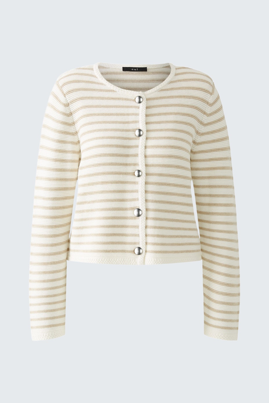 Elegante Damen-Strickjacke in Creme mit Streifen und Knöpfen, ideal für lässige Outfits.