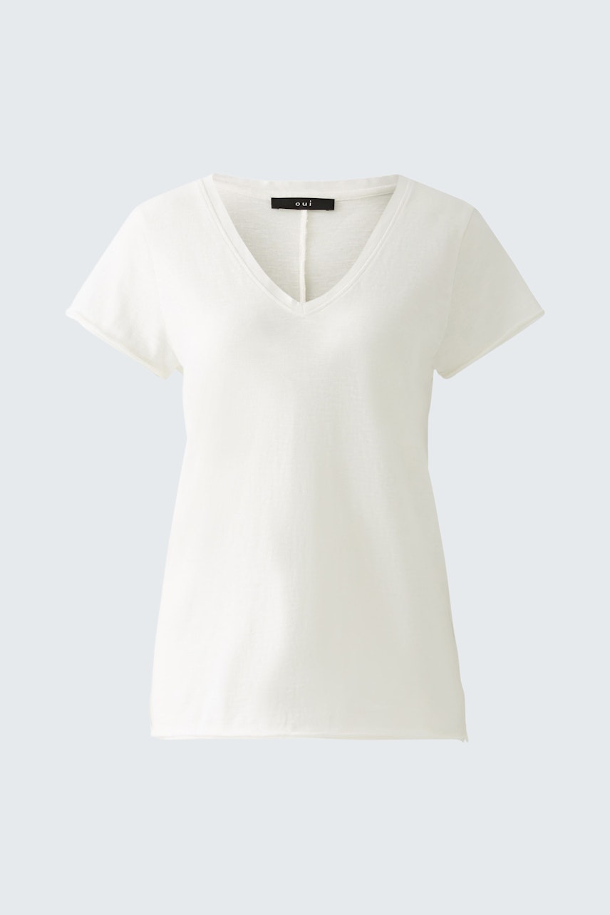 Elegantes Damen-T-Shirt in Weiß mit V-Ausschnitt, ideal für lässige und stilvolle Outfits.