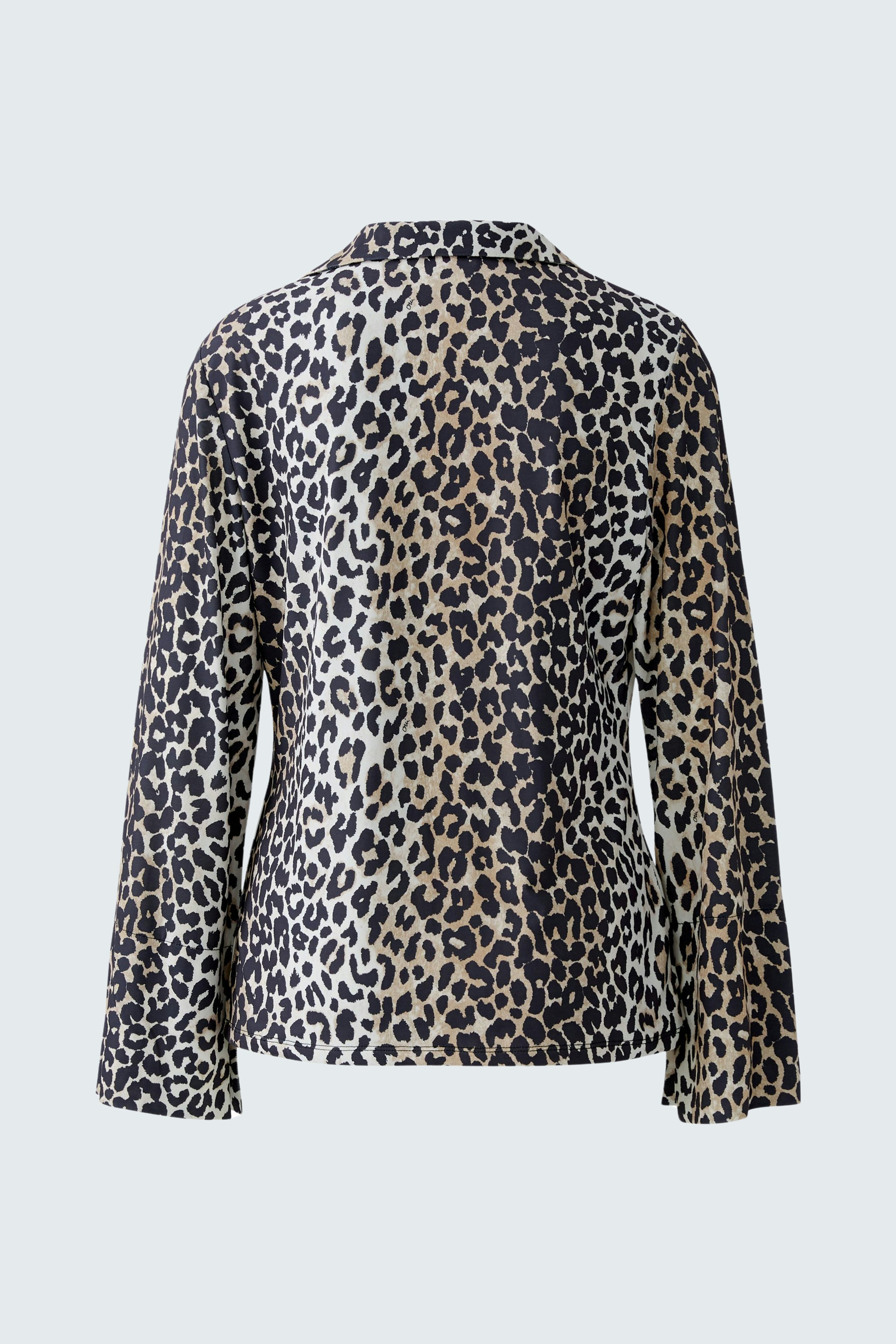 Damen-Bluse im Leo-Design