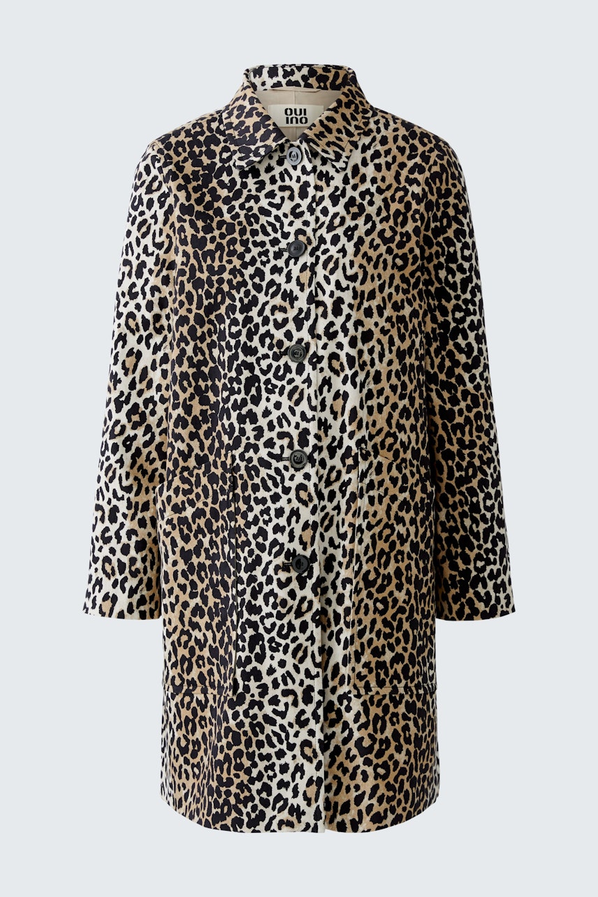 Leopard print coat: A stylish women's coat featuring a bold leopard pattern, perfect for layering.