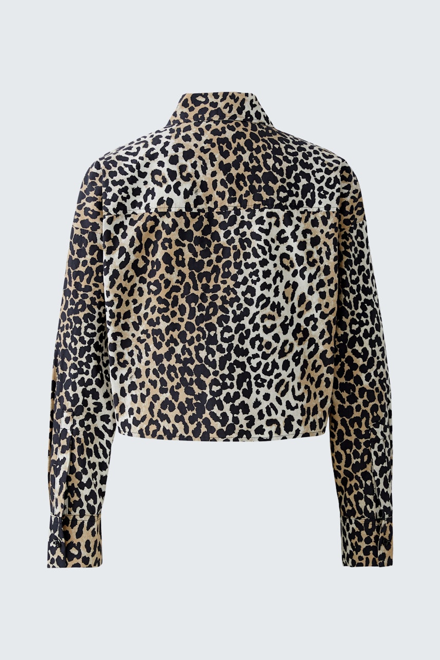 Cropped blouse: A stylish women's blouse in a leopard print design, perfect for casual wear.