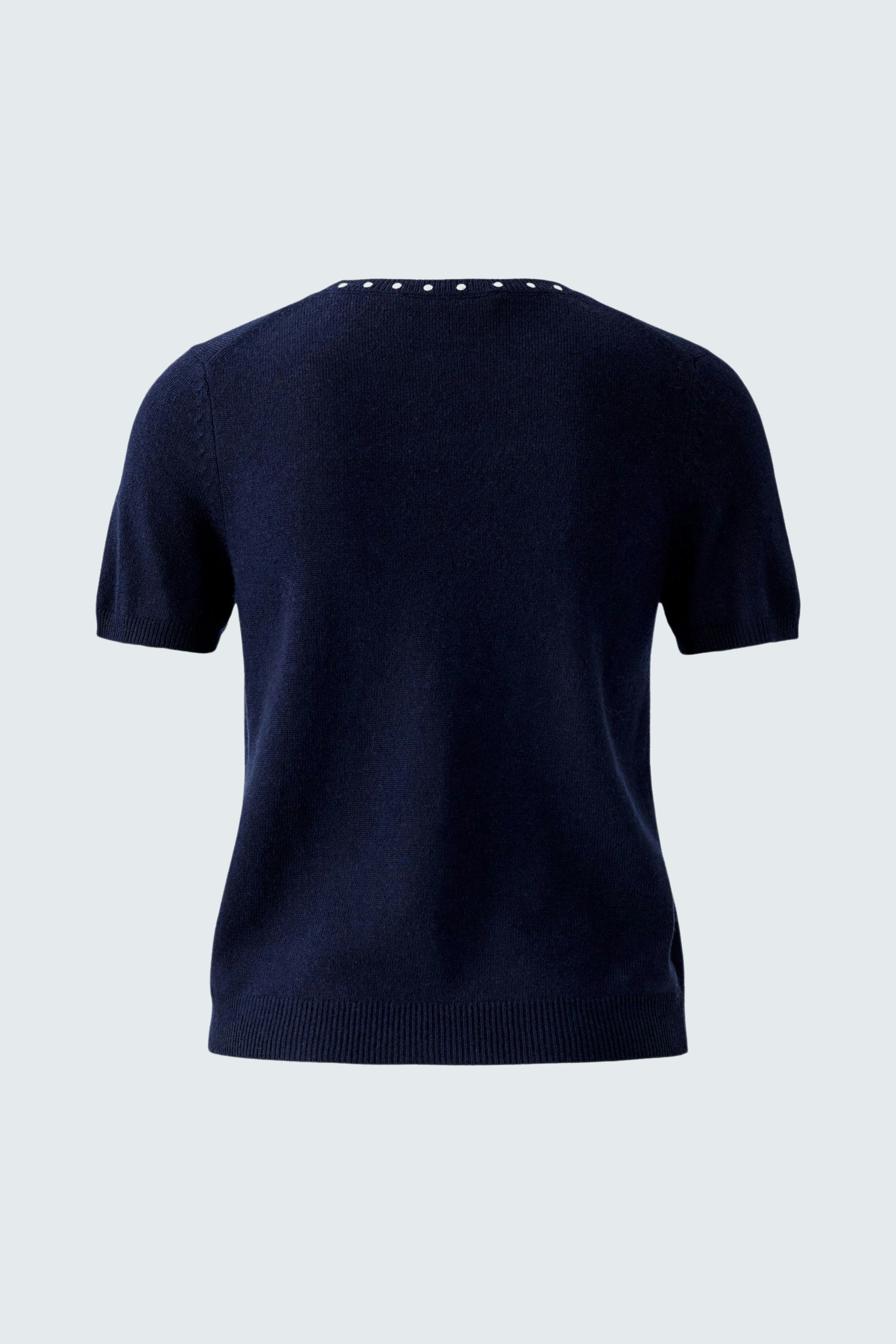 Casual women's pullover: Back view of a navy short-sleeve pullover, perfect for everyday wear.