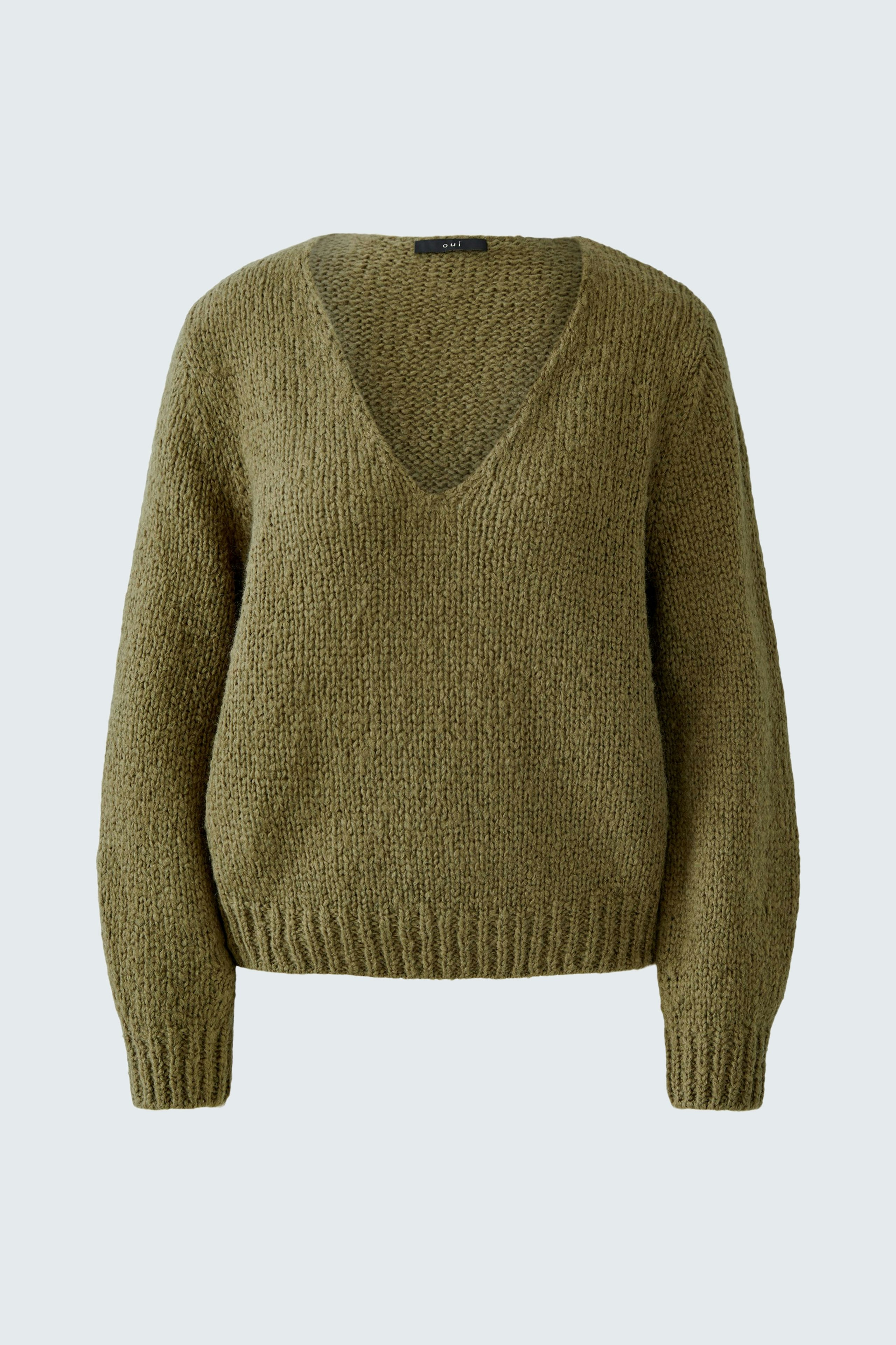 Casual women's pullover in olive green with a deep V-neck and relaxed fit.