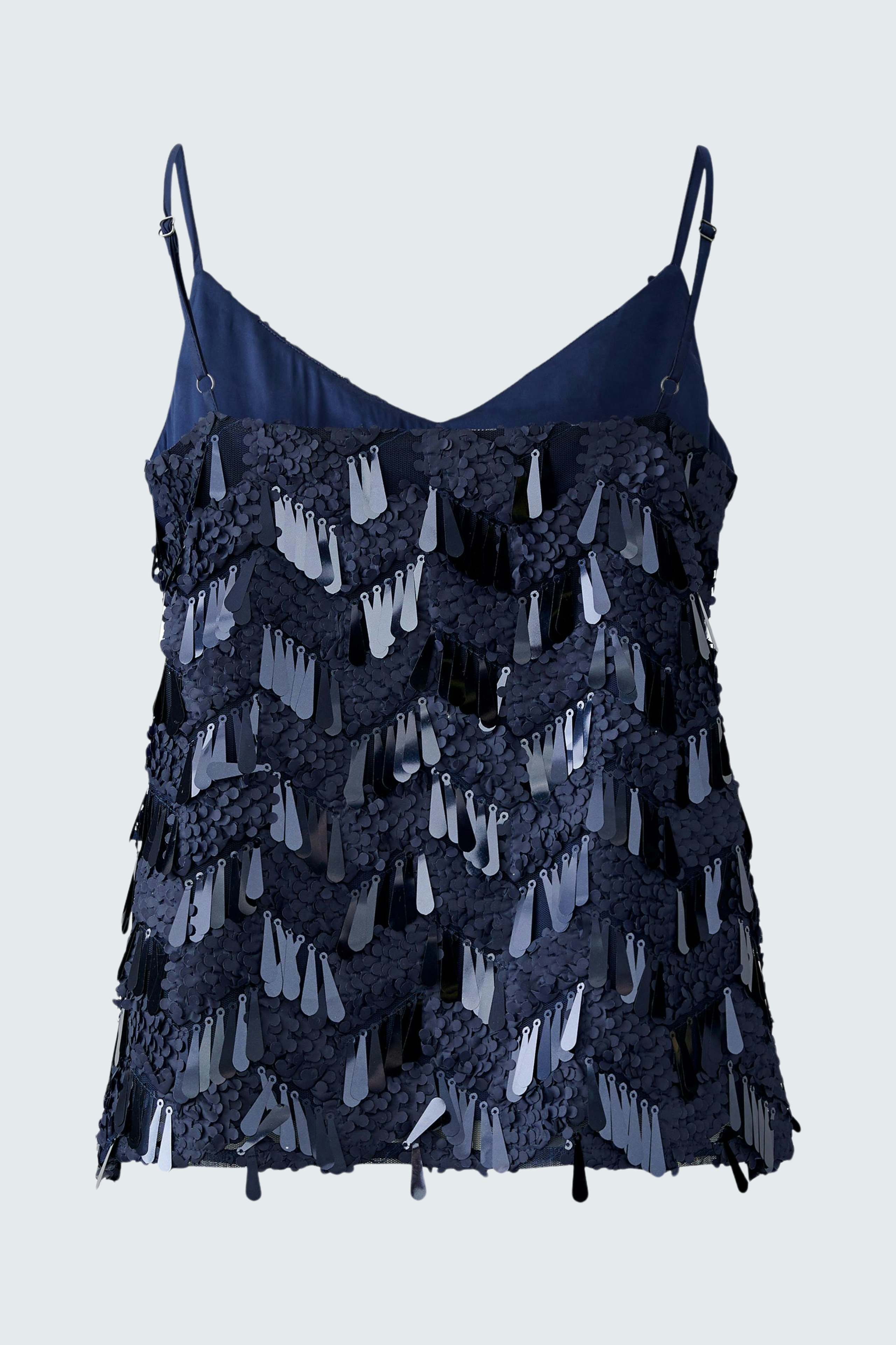 Luftiges Damen-Top: Dunkelblaues Top mit fransigen Details für einen lässigen Look.