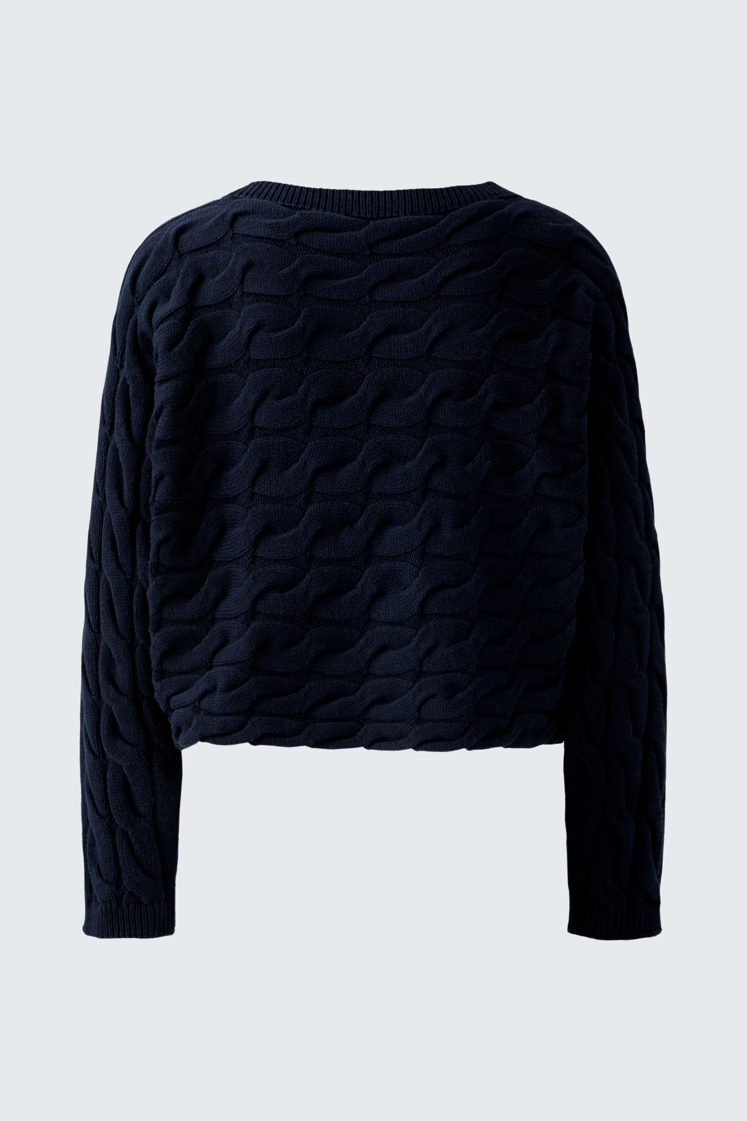 Casual women's pullover in navy with a textured pattern, perfect for everyday wear.