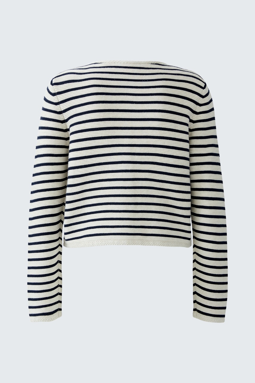 Casual women's cardigan: A striped pullover in navy and white, perfect for layering.