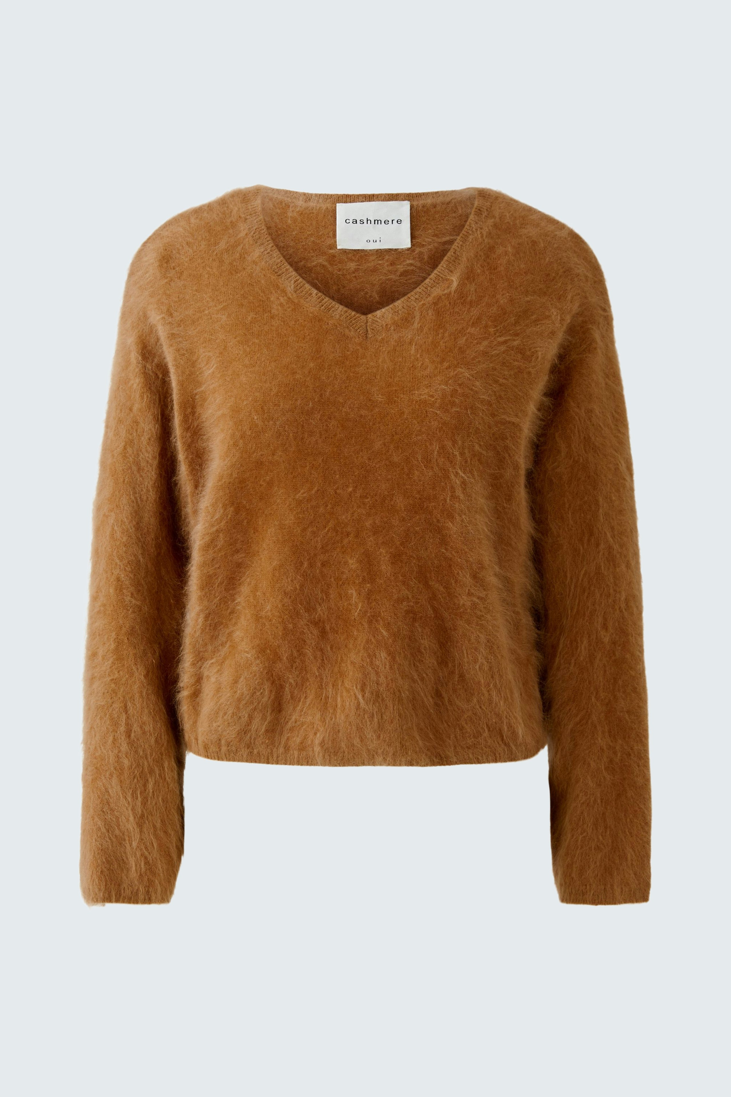 Cozy women's pullover in soft brown with a V-neck and relaxed fit.