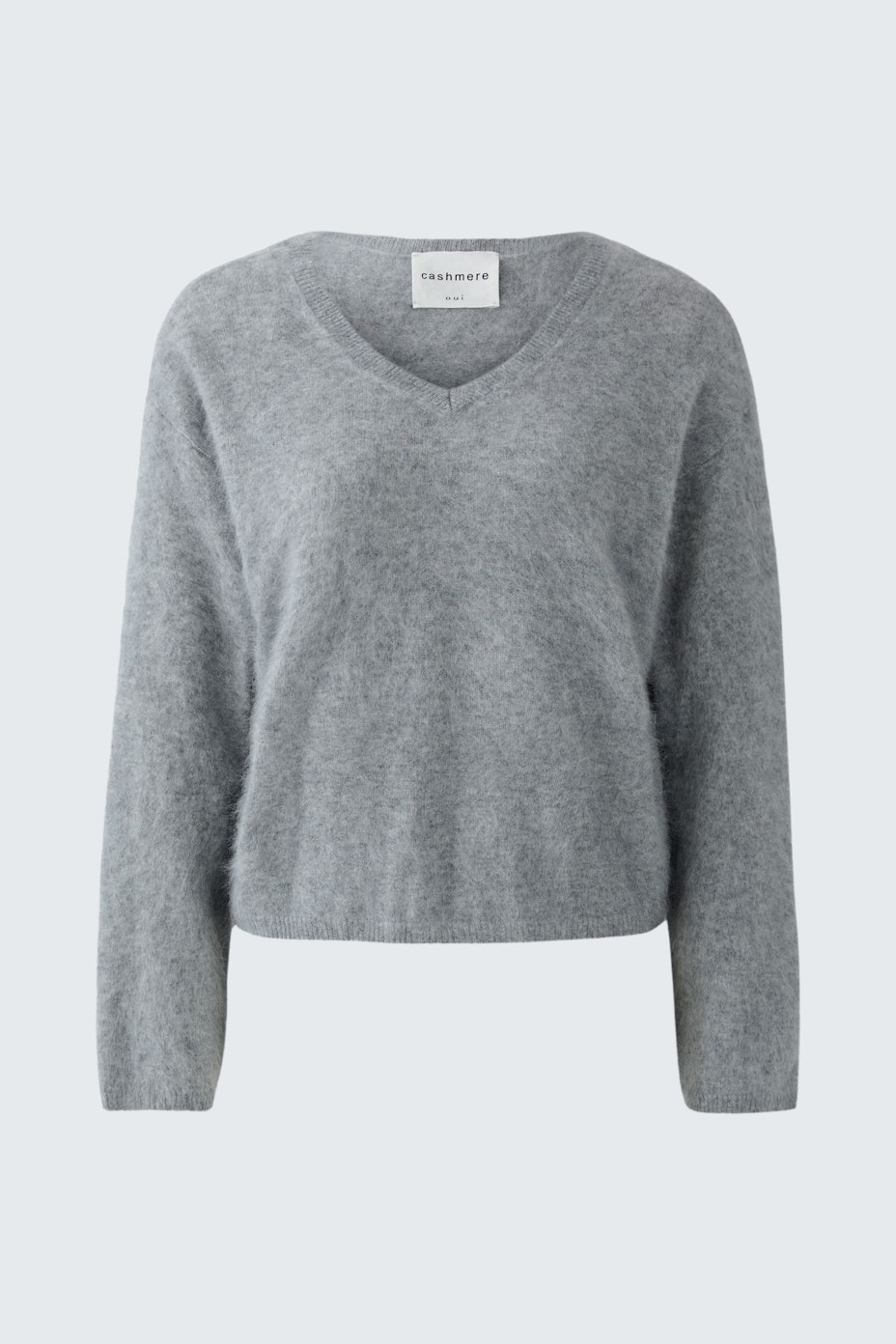 Casual women's pullover: Soft gray V-neck design with long sleeves, perfect for everyday wear.