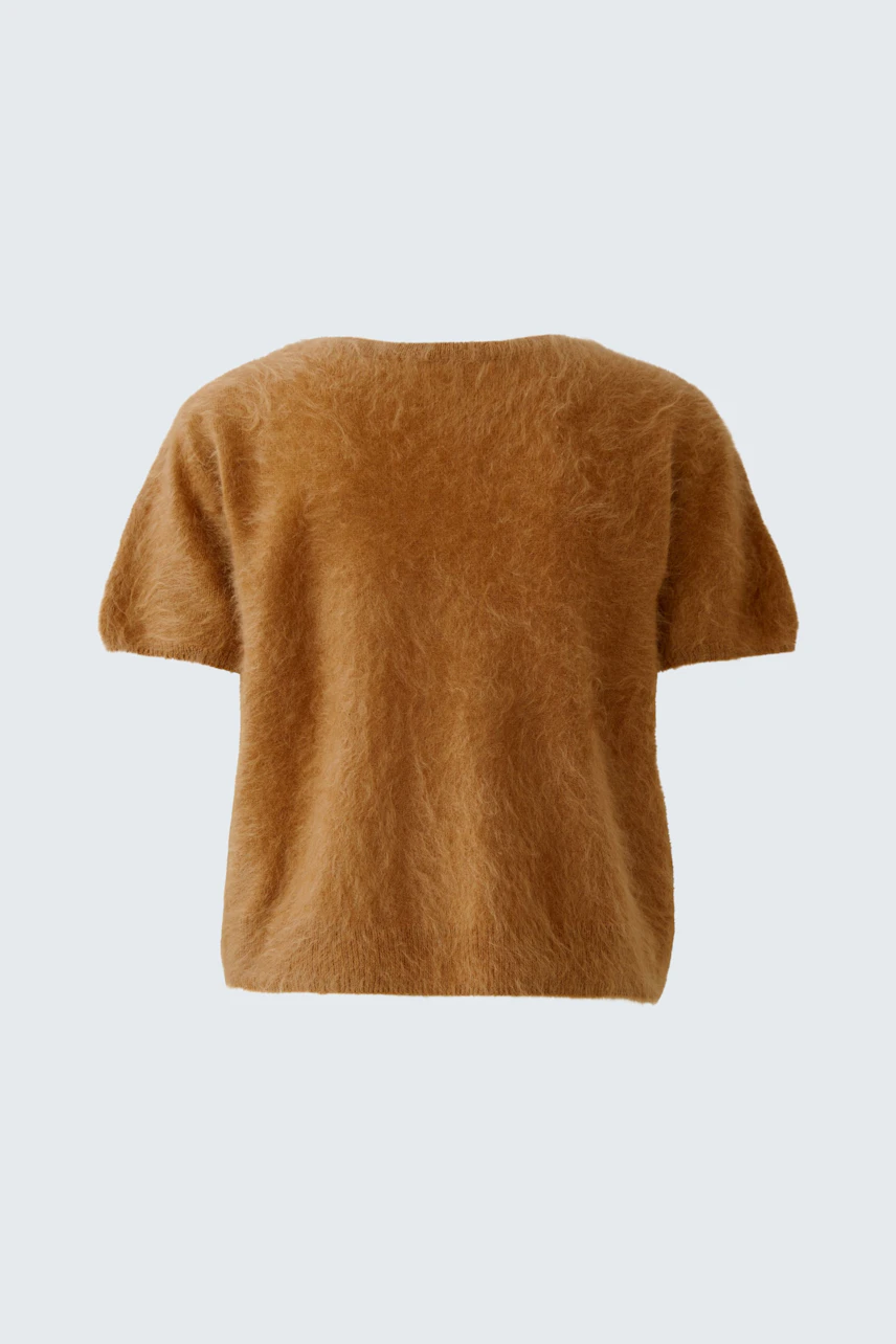 Beiger Damen-Pullover: Weicher, kurzer Pullover mit lässigem Schnitt und kurzen Ärmeln.