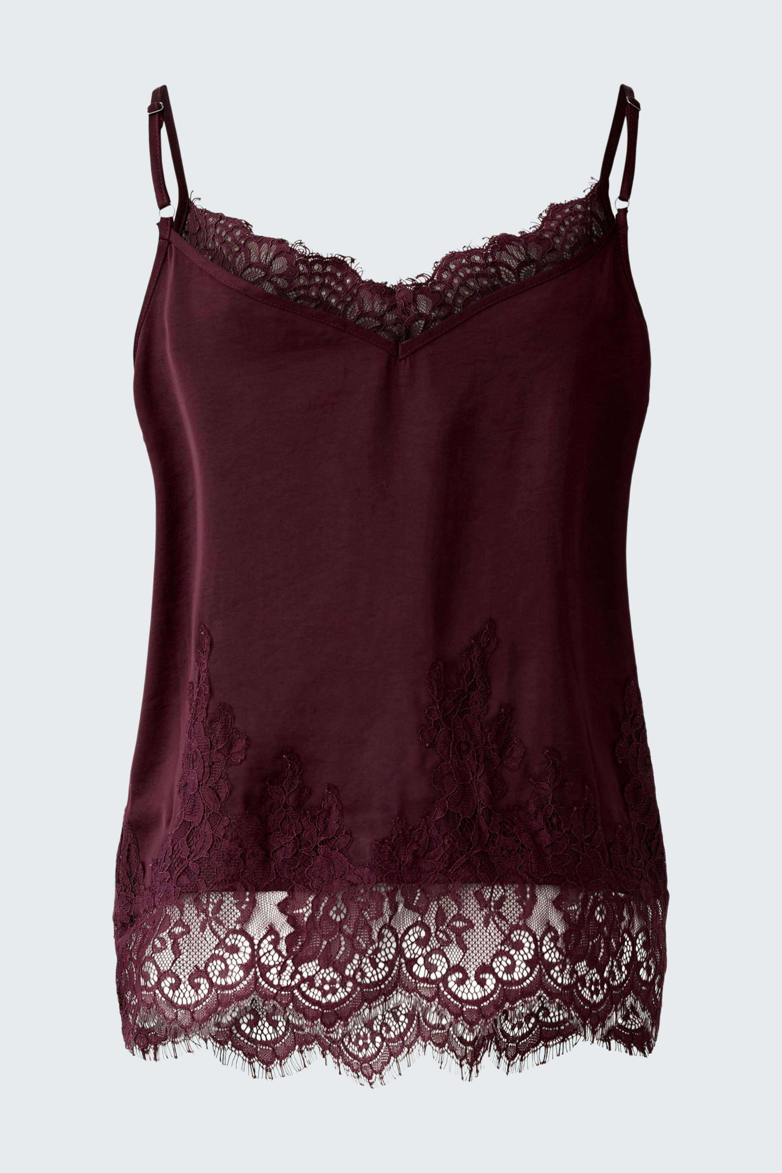 Casual women's top: Burgundy camisole with lace detailing, perfect for layering or wearing alone.