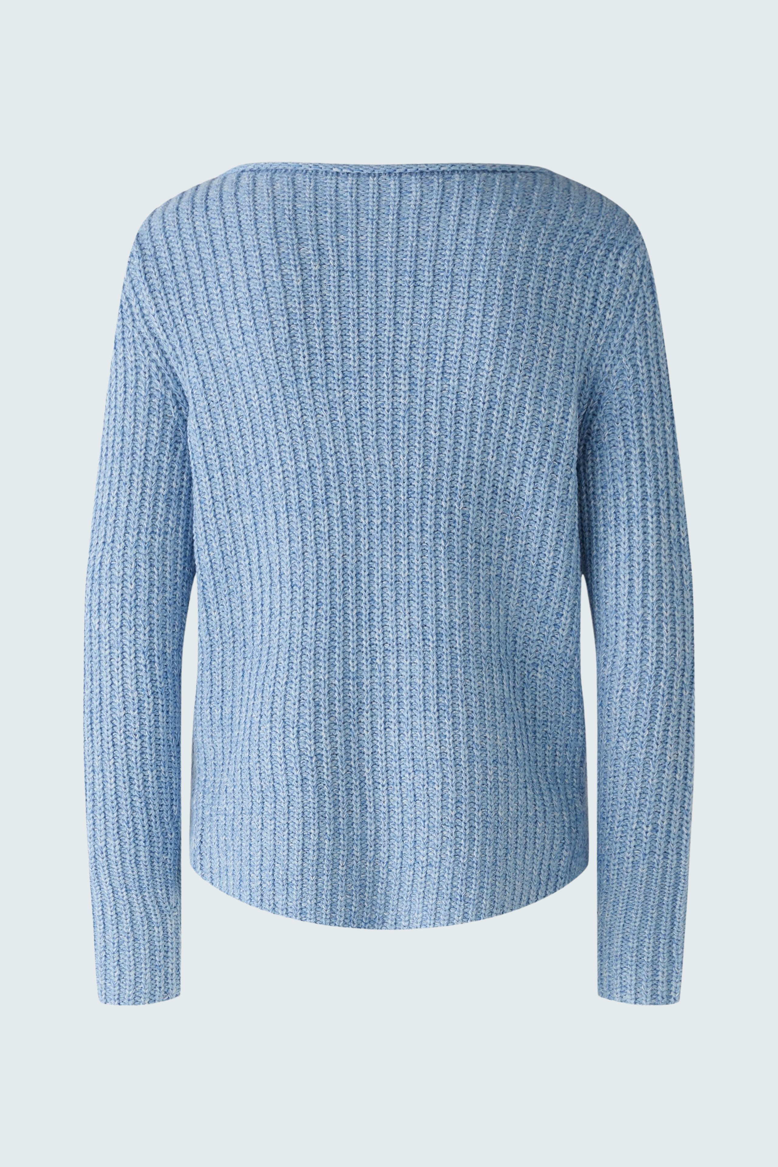 Stylish women's pullover in soft blue with a ribbed texture, perfect for casual wear.