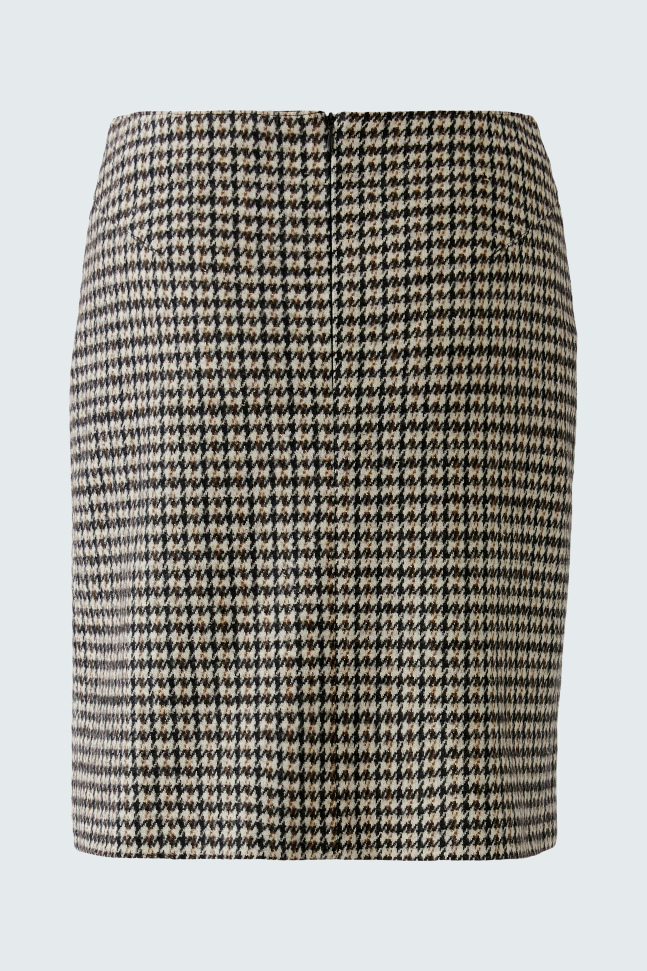 Stylish women's pencil skirt in a classic check pattern, perfect for versatile outfits.