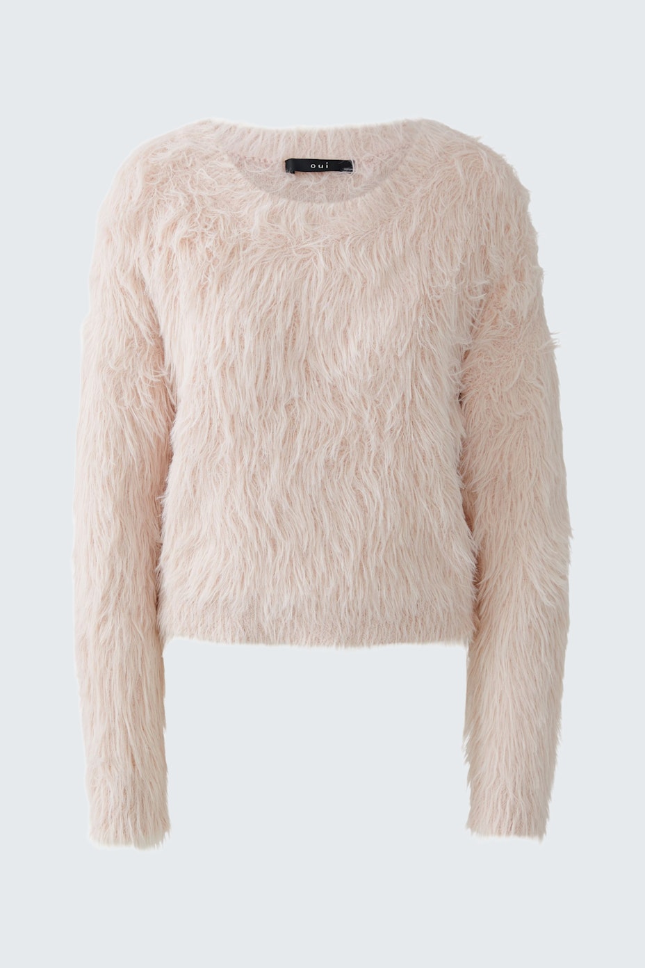 Flauschiger Damen-Pullover in zartem Rosa mit langen Ärmeln und weichem Material.