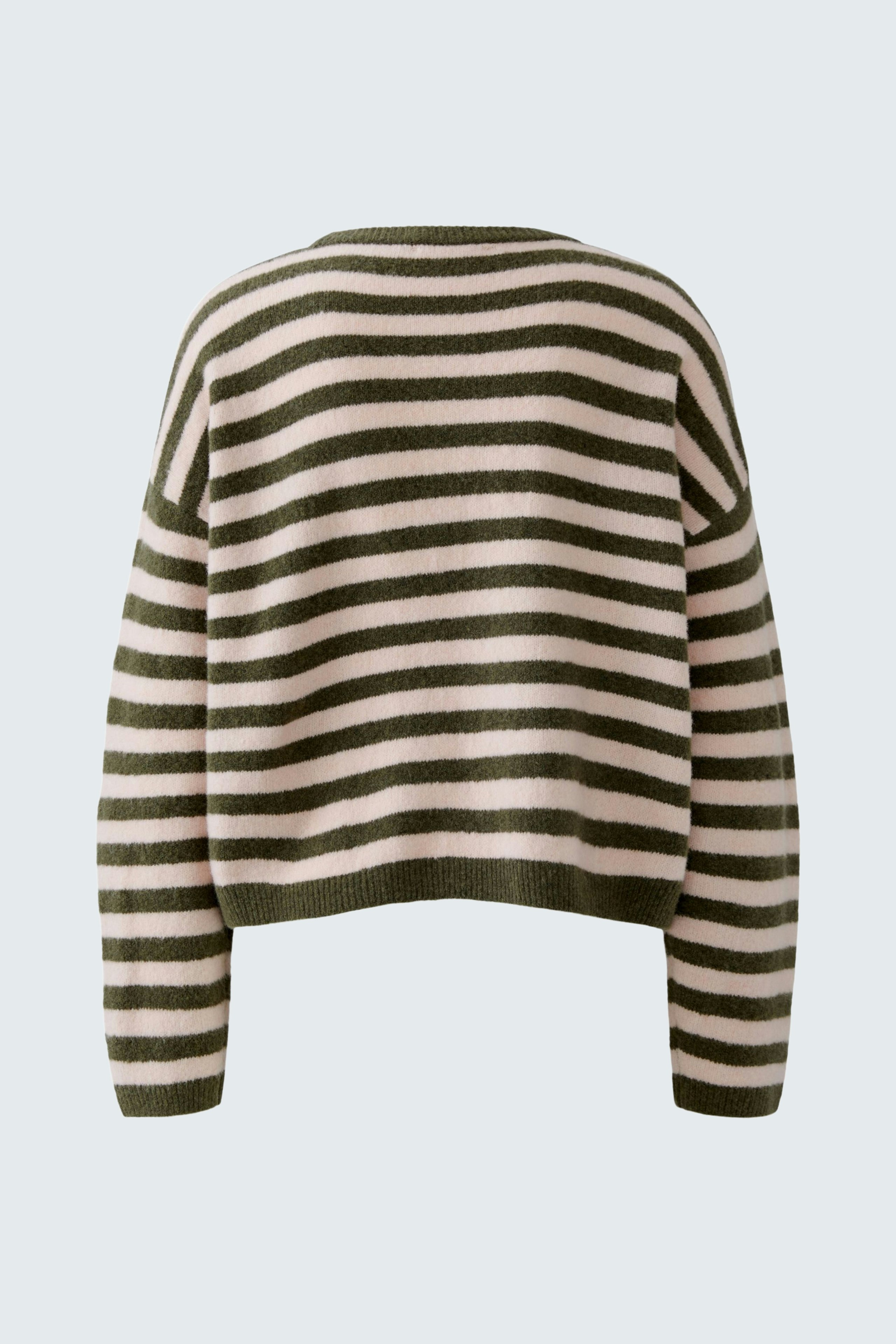 Gemütlicher Damen-Pullover: Rückansicht eines gestreiften Pullovers in sanften Farben.