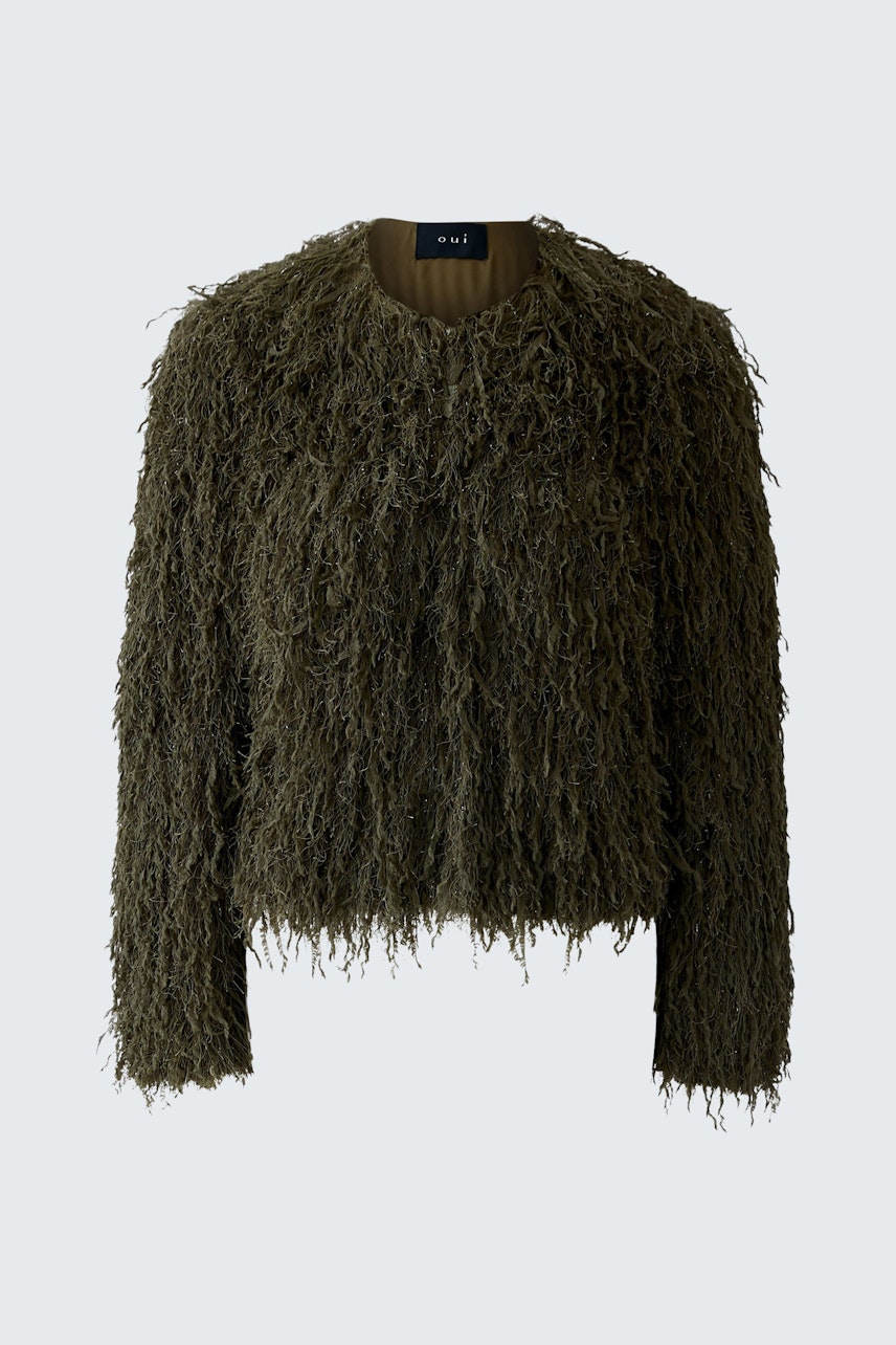 Moderne Damen-Jacke: Flauschige, grüne Jacke mit lockerer Passform und fransigem Design.