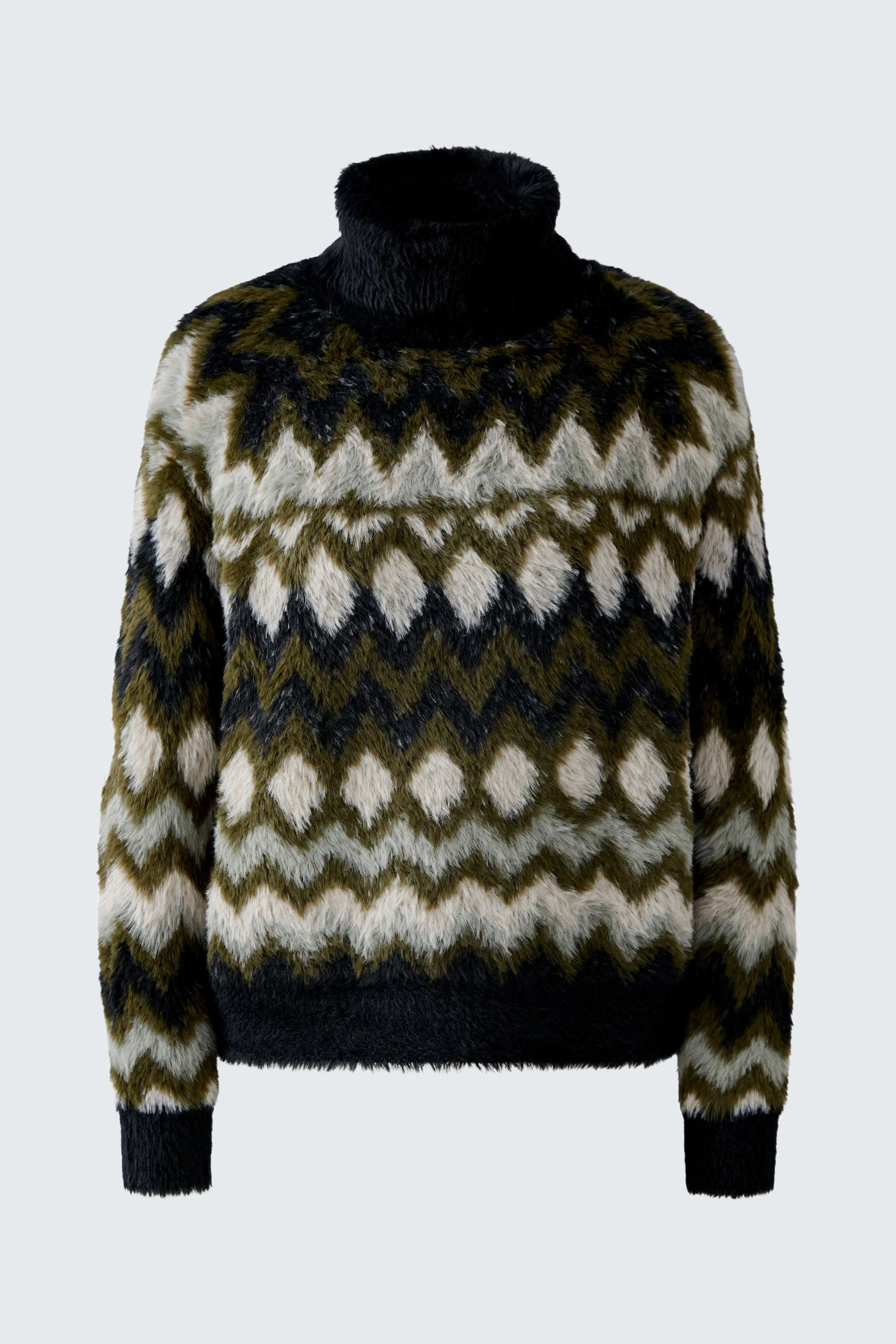 Cozy women's pullover with a colorful zigzag pattern, perfect for casual wear.