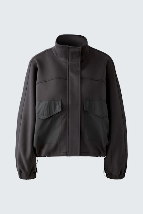 Casual women's jacket: Black jacket with two front pockets and a high collar.