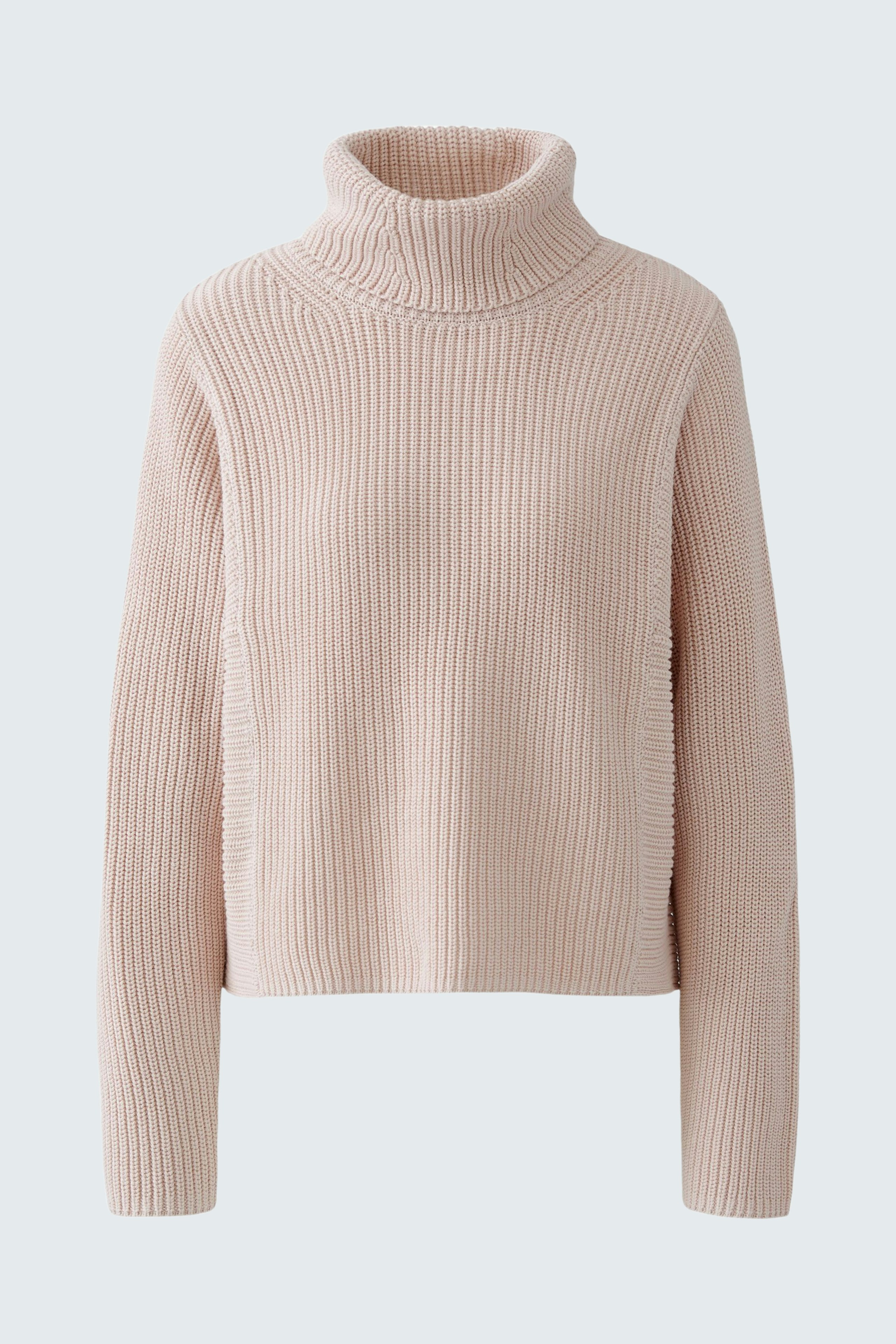 Bequemer Damen-Pullover in zartem Rosa mit hohem Kragen und lässigem Schnitt.