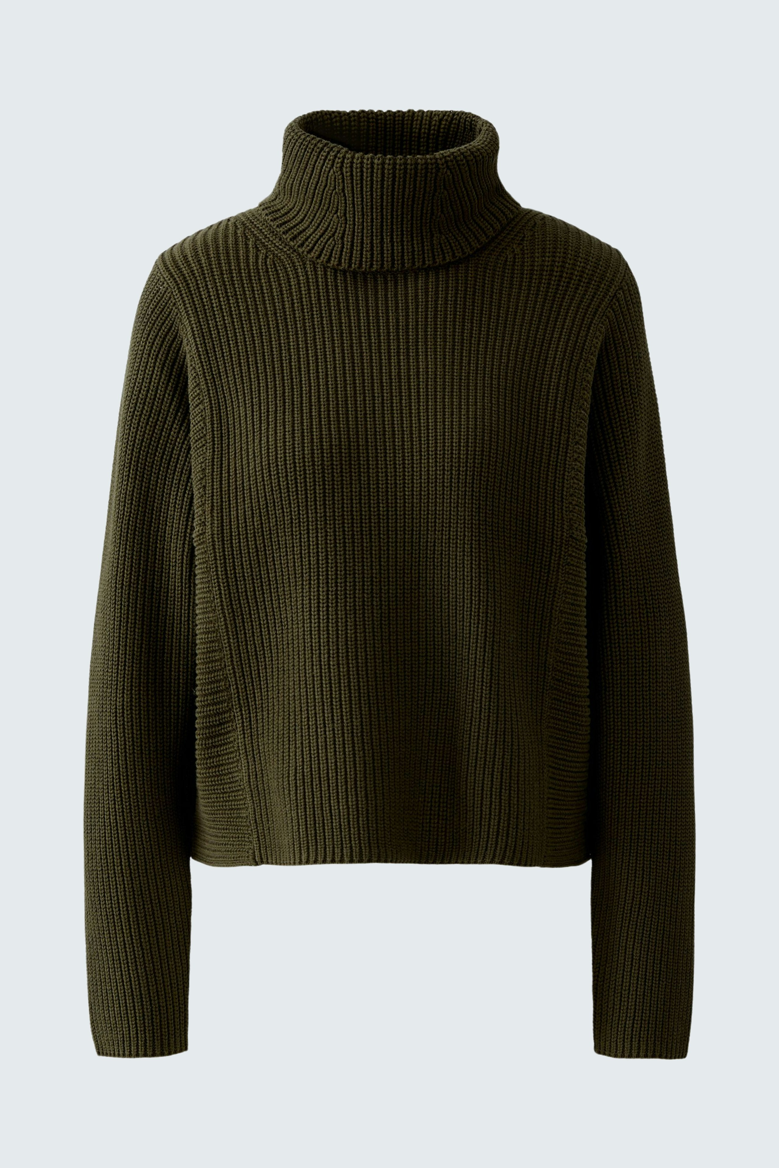 Casual women's pullover: Olive green, ribbed turtleneck design, perfect for everyday wear.