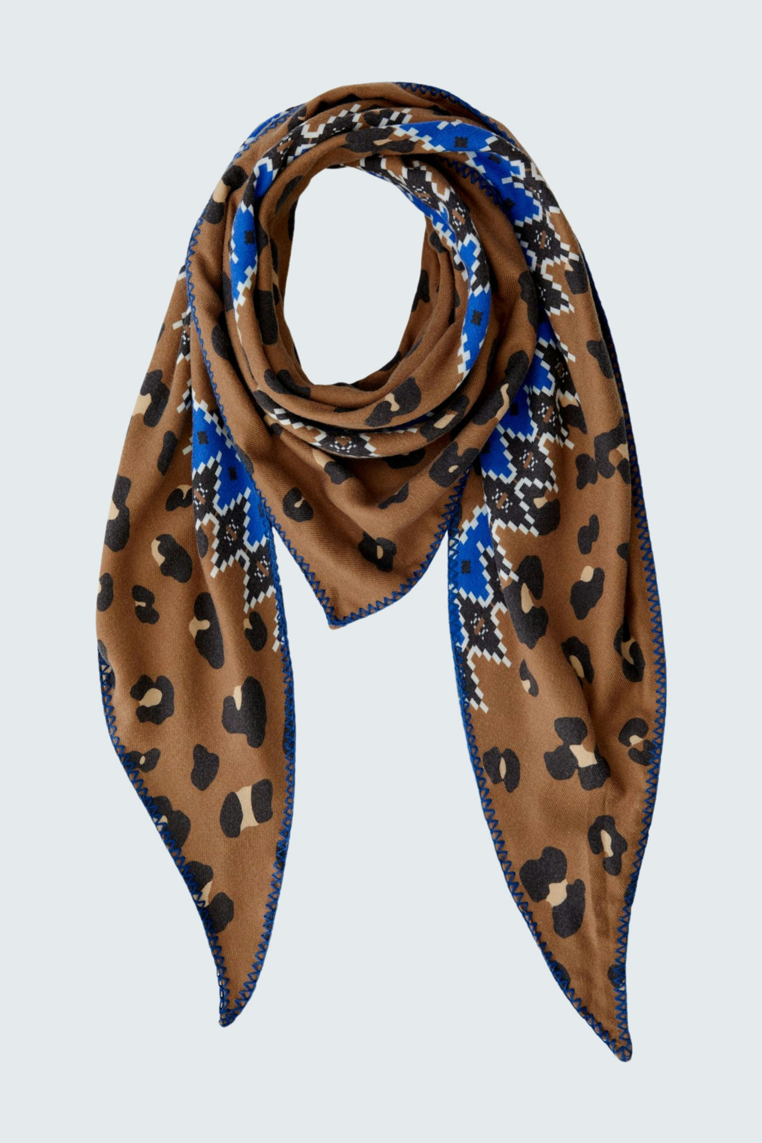 Bild 1 von Triangular scarf - dark camel blue in dark camel blue | Oui