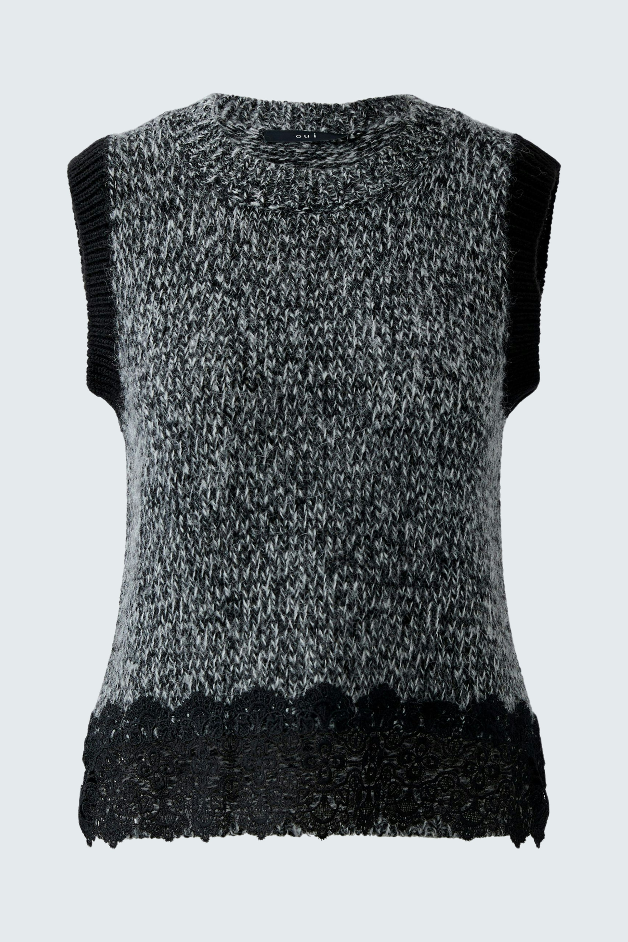 Casual women's pullover: Sleeveless, grey knit design with a textured black hem.