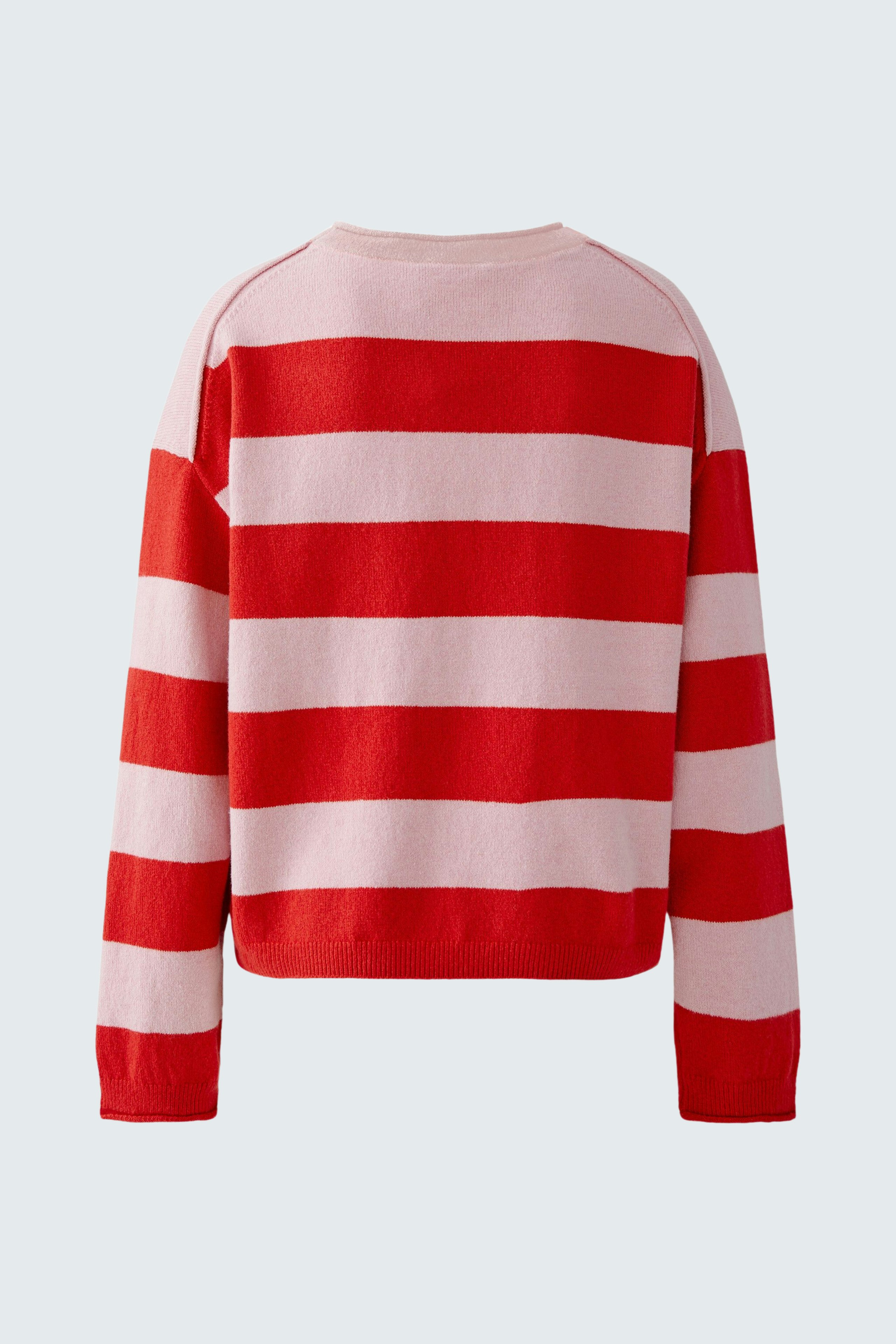 Damen-Pullover: Roter und rosa gestreifter Pullover mit lässigem Schnitt und langen Ärmeln.