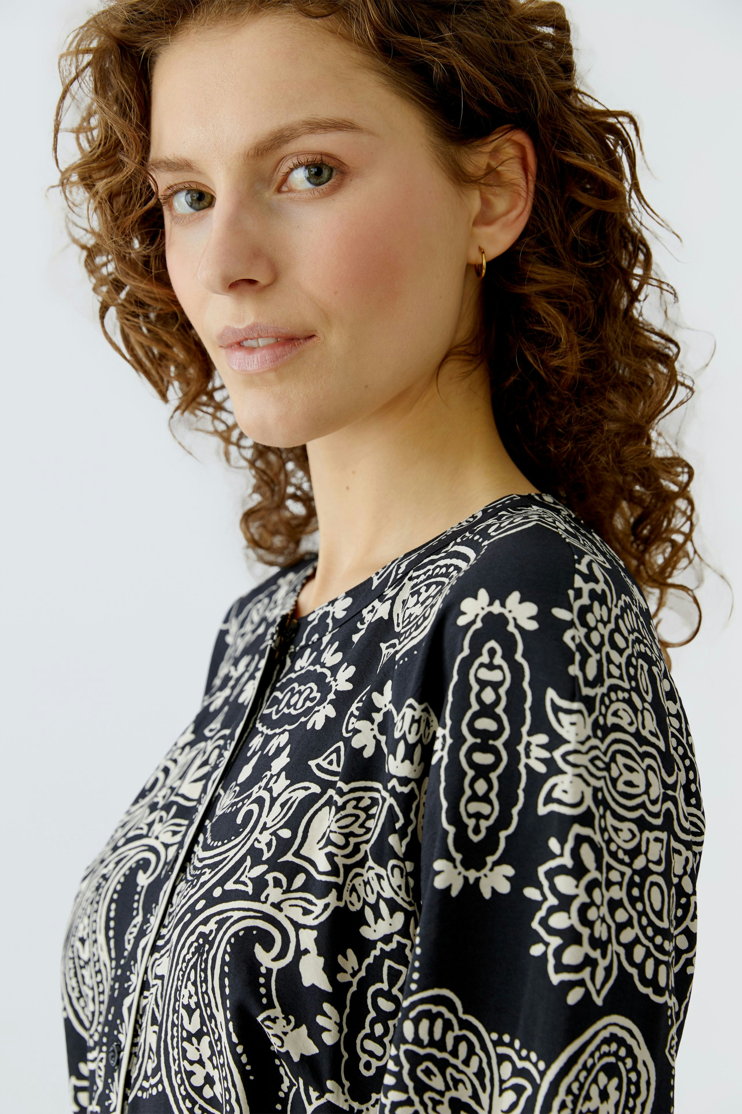 Bild 4 von Dress - black offwhite in black offwhite | Oui