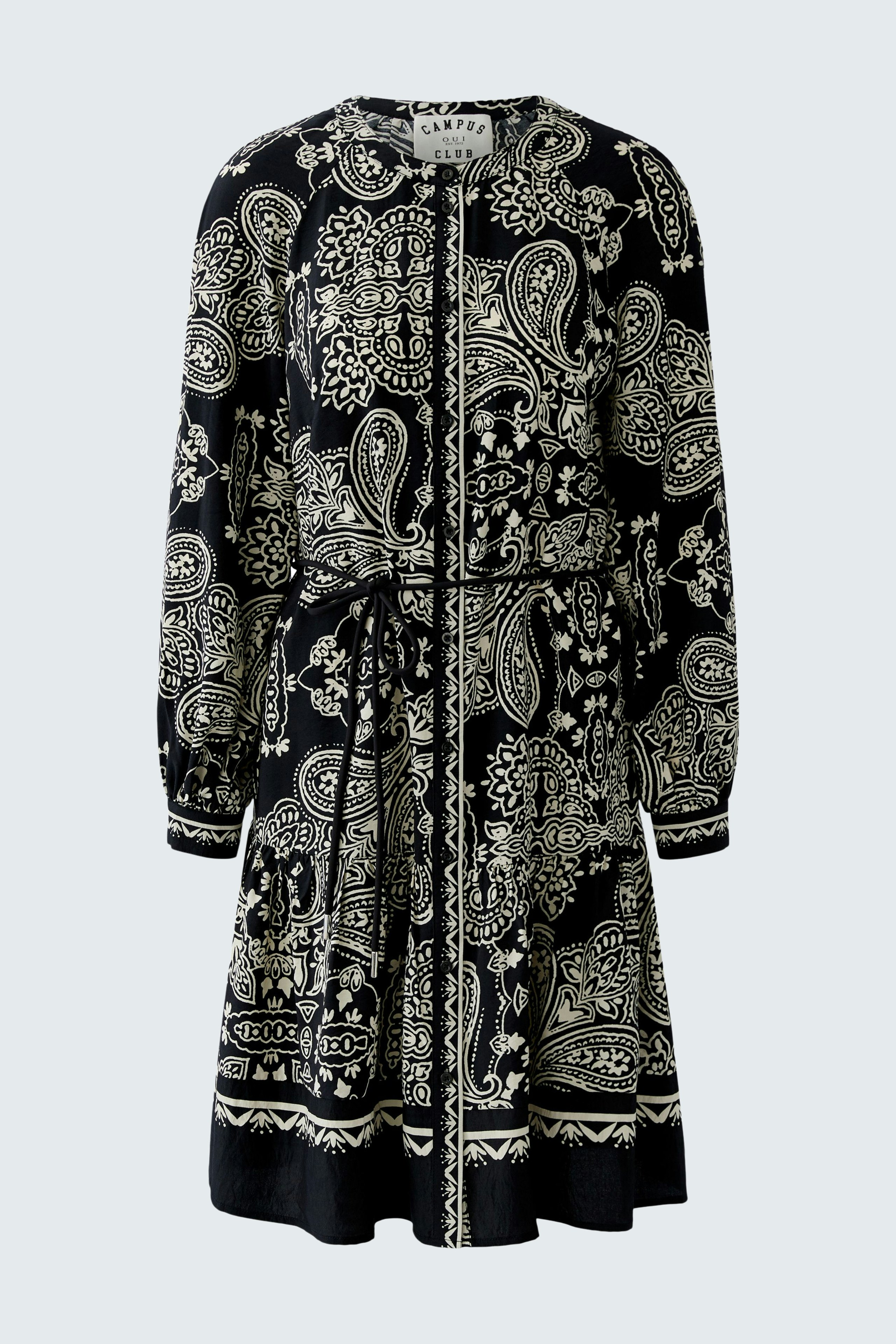 Hängerkleid in Schwarz mit Paisleymuster, lässiger Schnitt und Taillenzug.