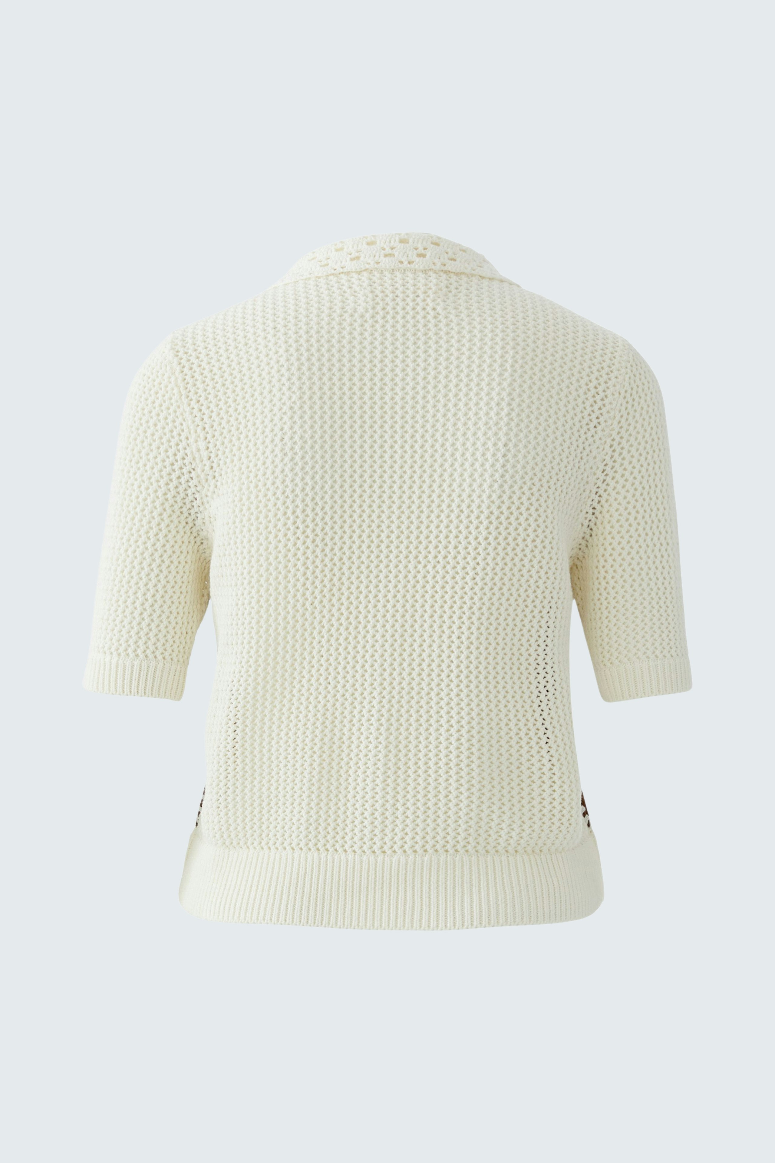 Casual women's cardigan: Back view of a light cream short-sleeve knitted cardigan with a relaxed fit.