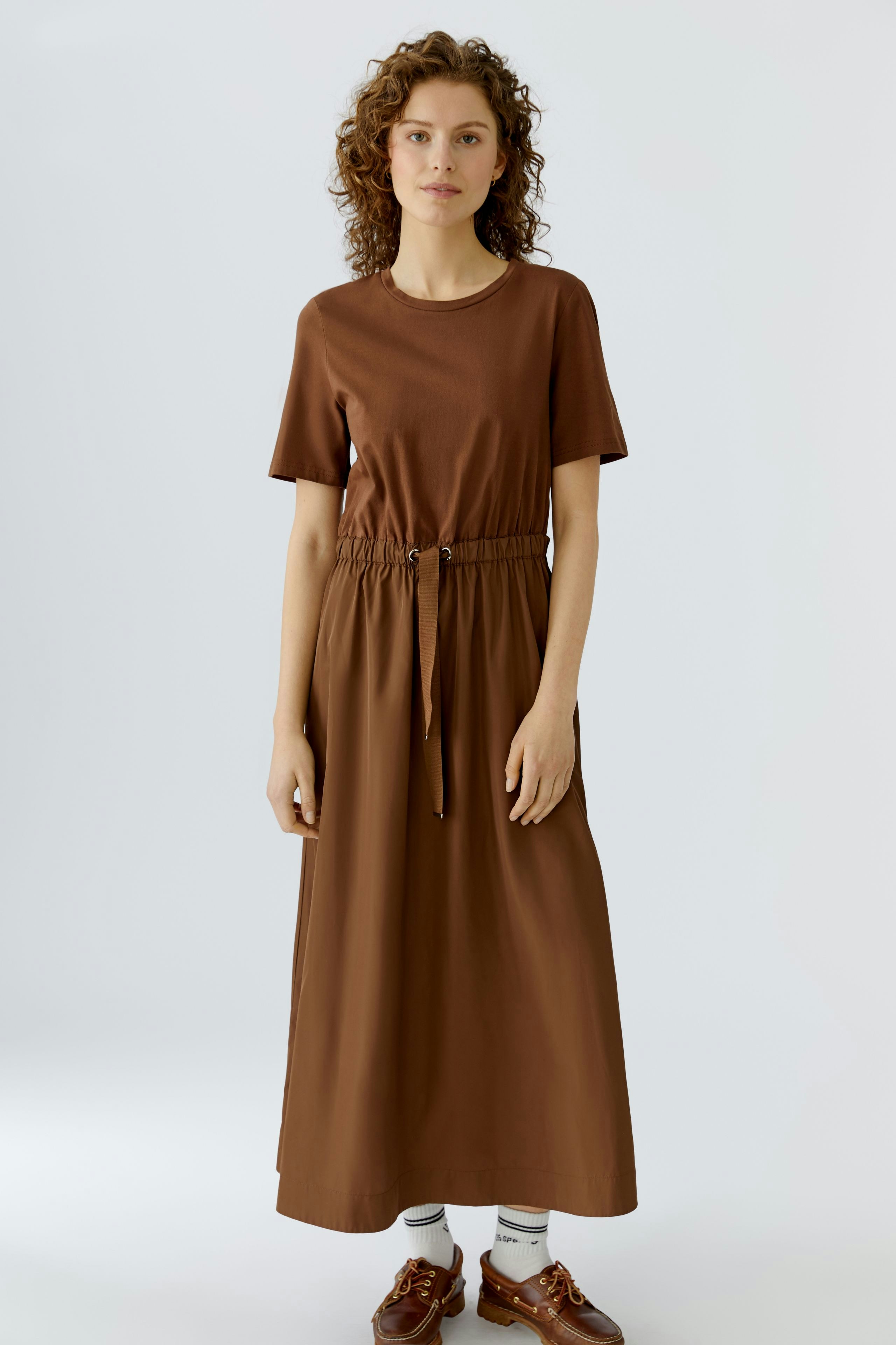 Bild 2 von Maxi dress - fondue fudge in fondue fudge | Oui