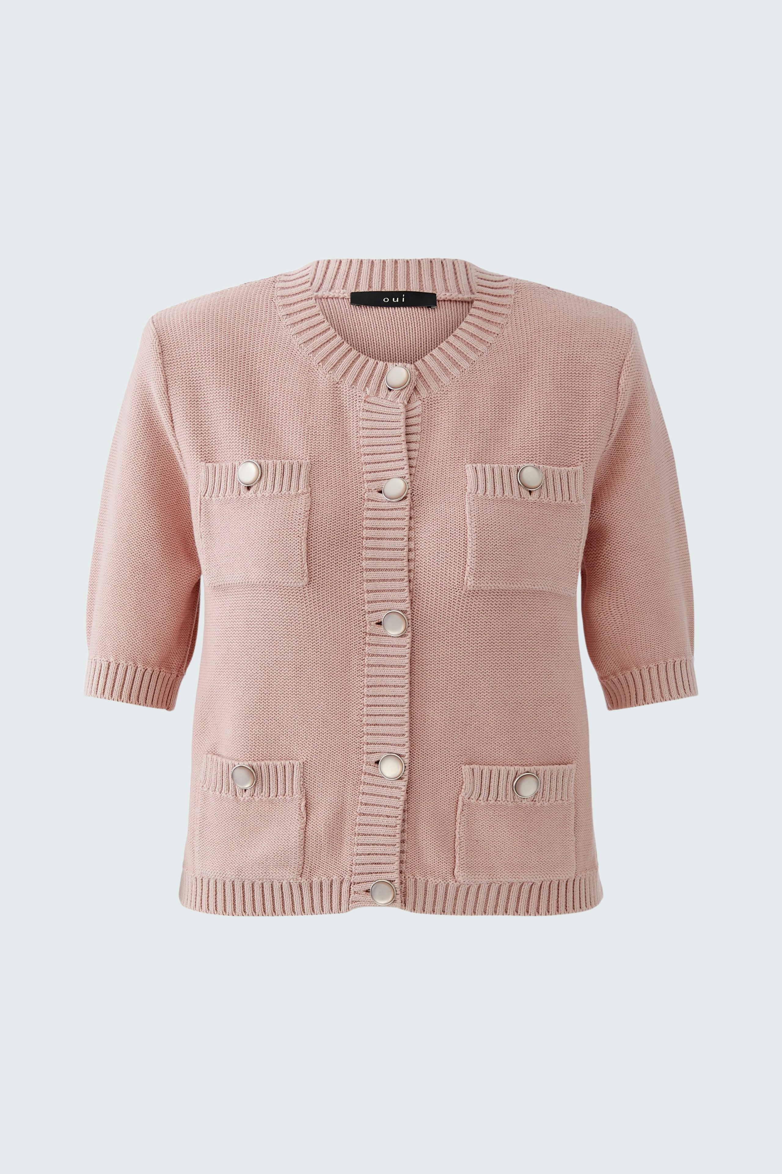 Casual women's cardigan in soft pink with button details and pockets.