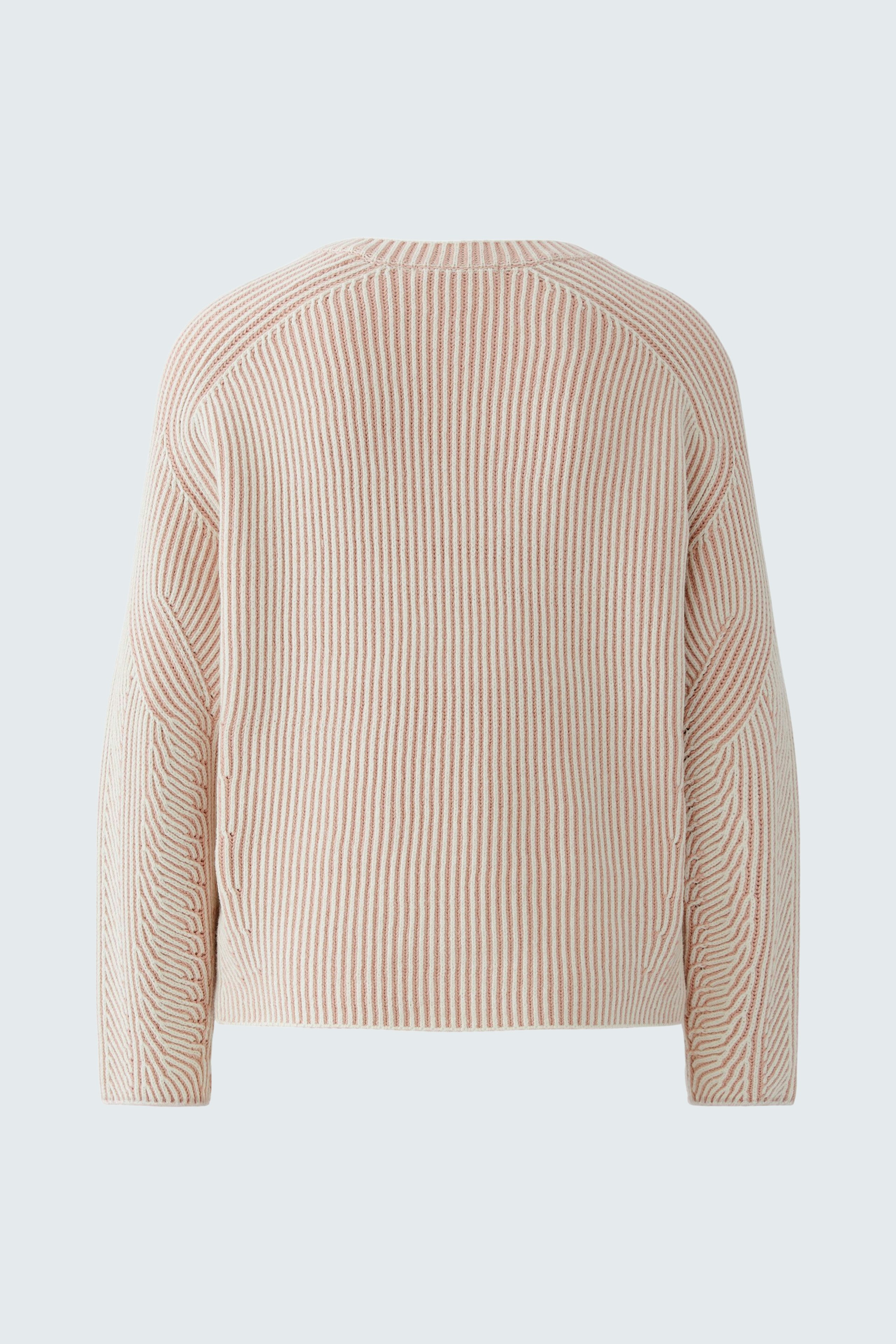 Casual women's pullover: Soft pink ribbed pullover with a relaxed fit and long sleeves.