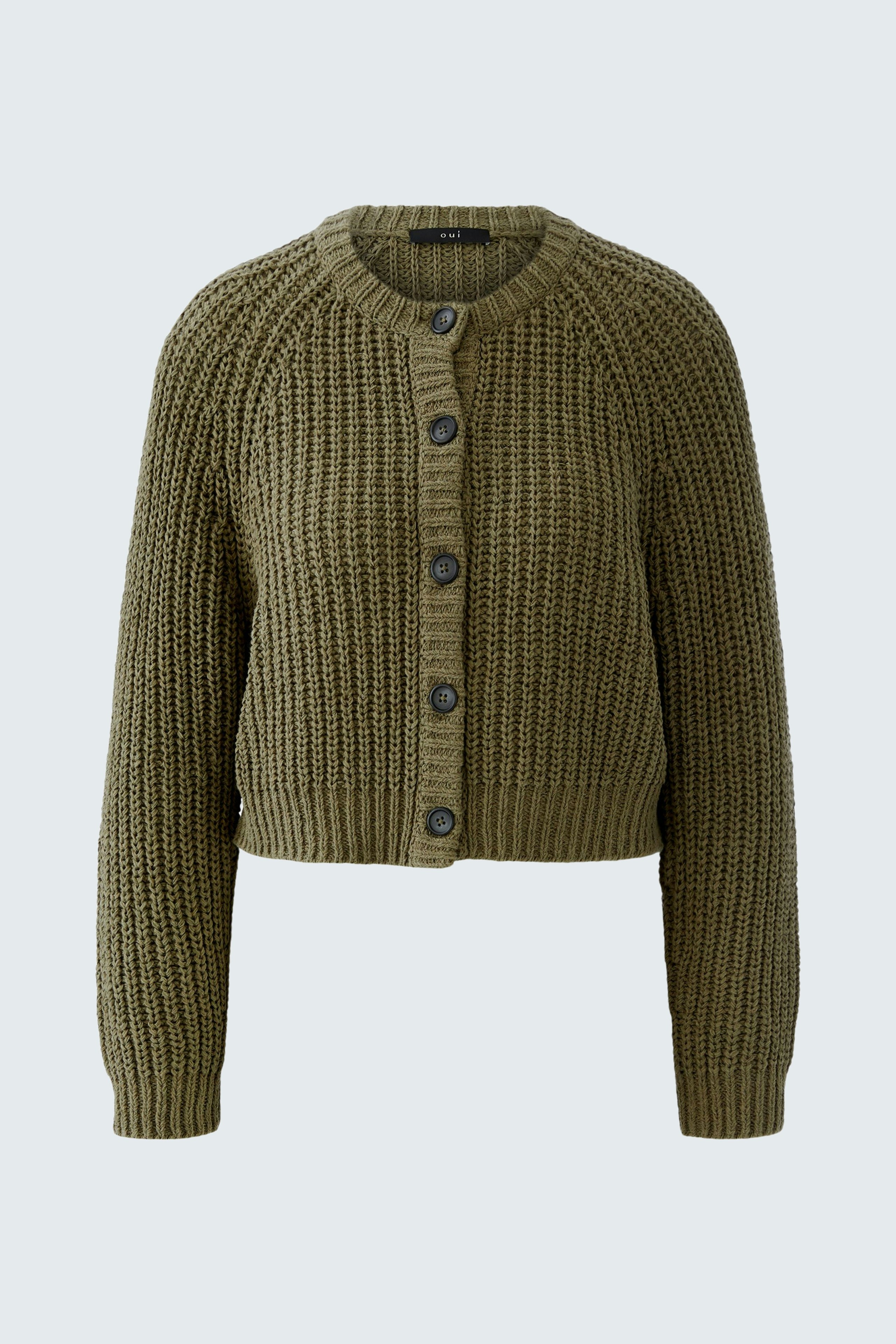 Casual women's cardigan: Olive green knitted cardigan with buttons and a relaxed fit.