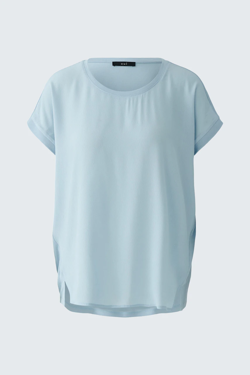 Luftiges Blusenshirt in Hellblau: Bequeme Passform mit lässigem Schnitt für den Alltag.