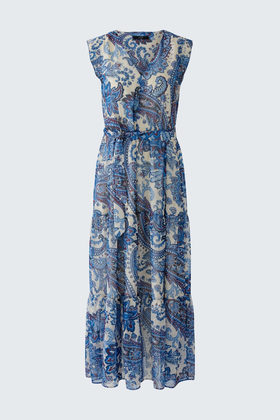 Maxikleid in Blau mit Paisleymuster, lässig und bequem, ideal für warme Tage.