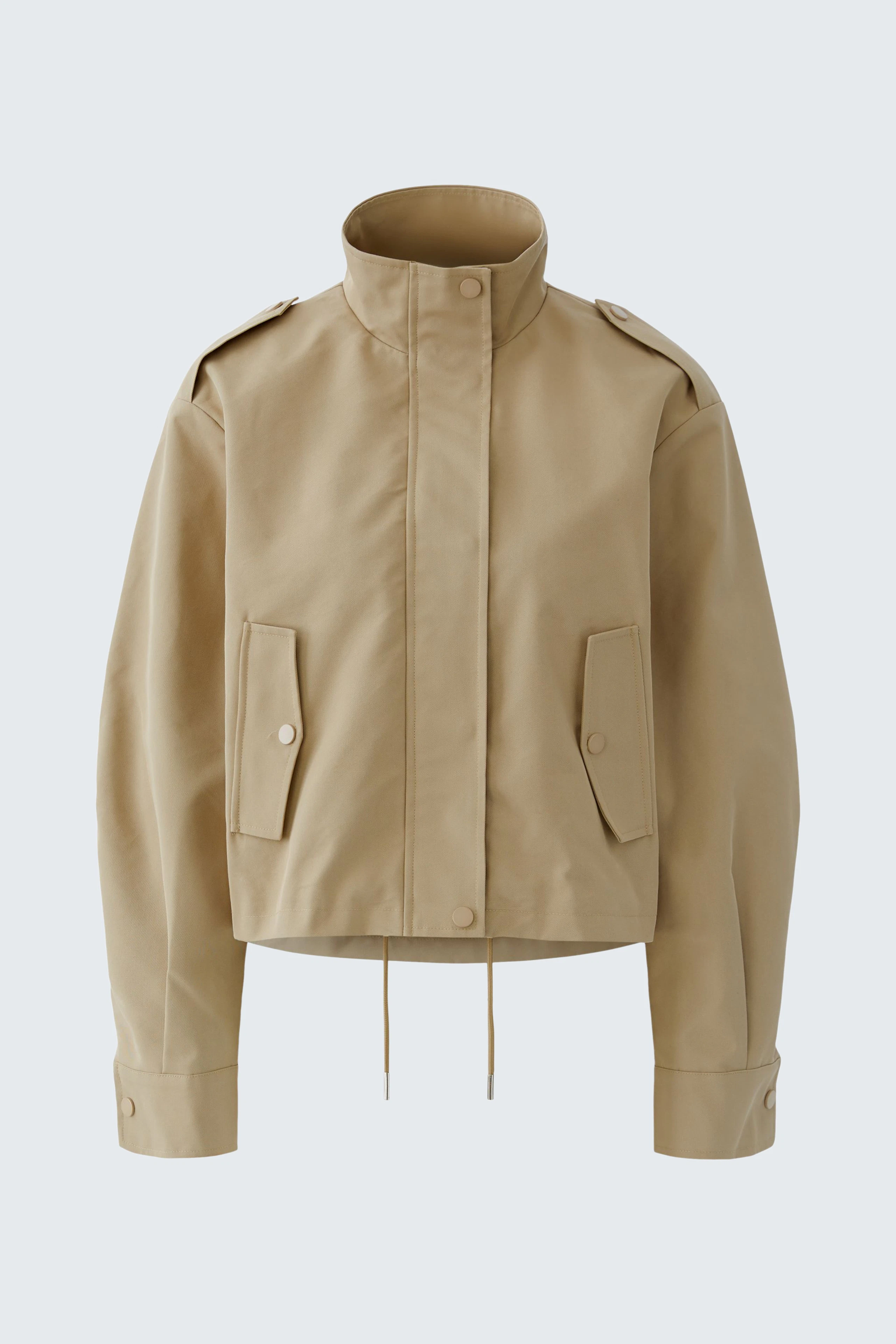 Beiger Blouson: Modische Damenjacke mit Stehkragen und praktischen Taschen.
