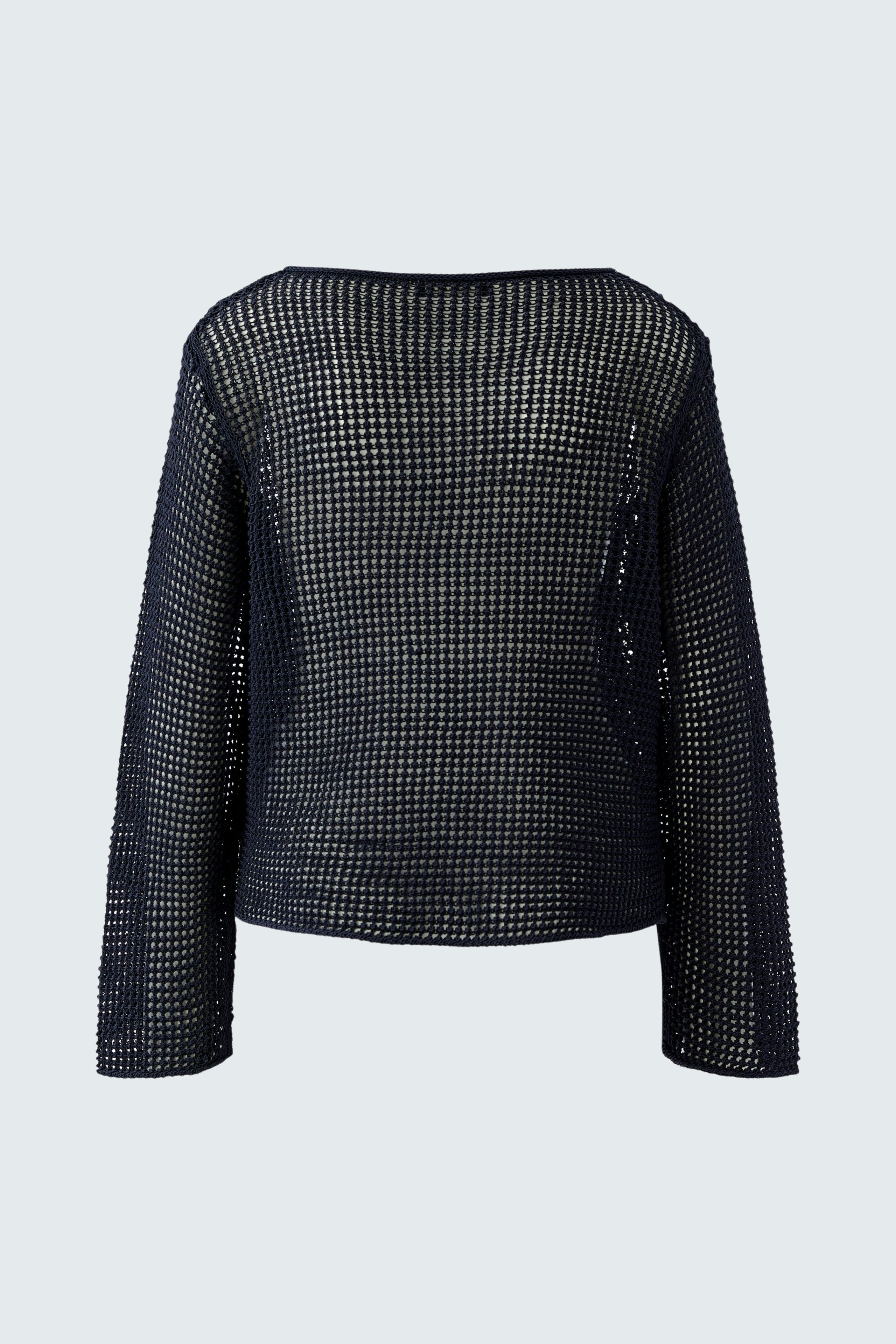 Casual women's pullover: A loose-knit navy pullover with long sleeves and a relaxed fit.