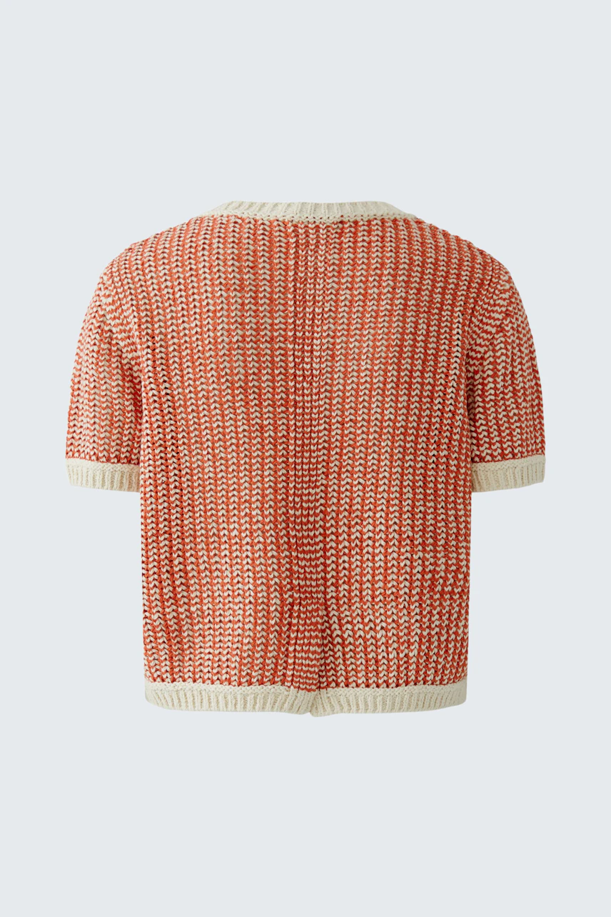 Casual women's pullover: Short-sleeved, textured design in orange with cream trim, perfect for everyday wear.