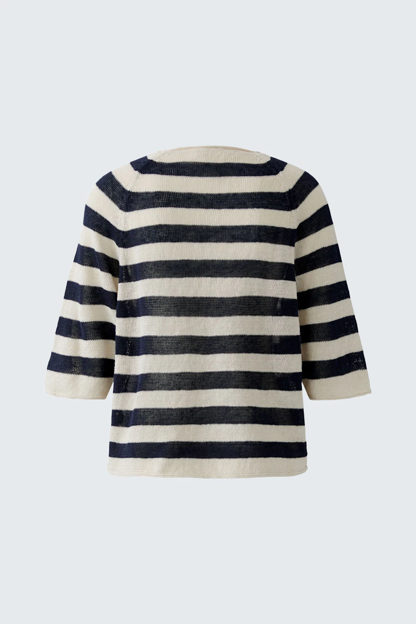 Casual striped pullover: Navy and white stripes, 3/4 sleeves, perfect for a relaxed look.