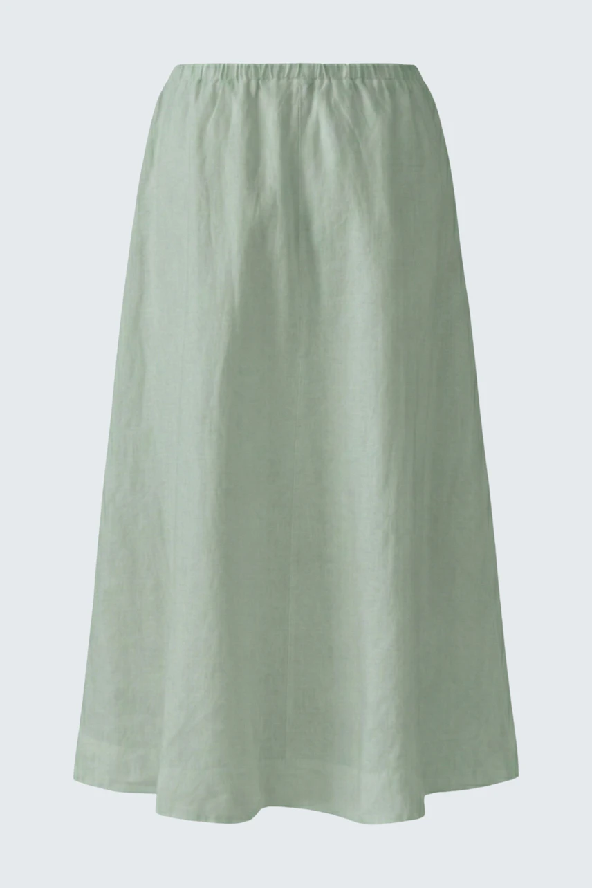 Casual A-line skirt in light green, perfect for everyday wear. Simple and versatile design.