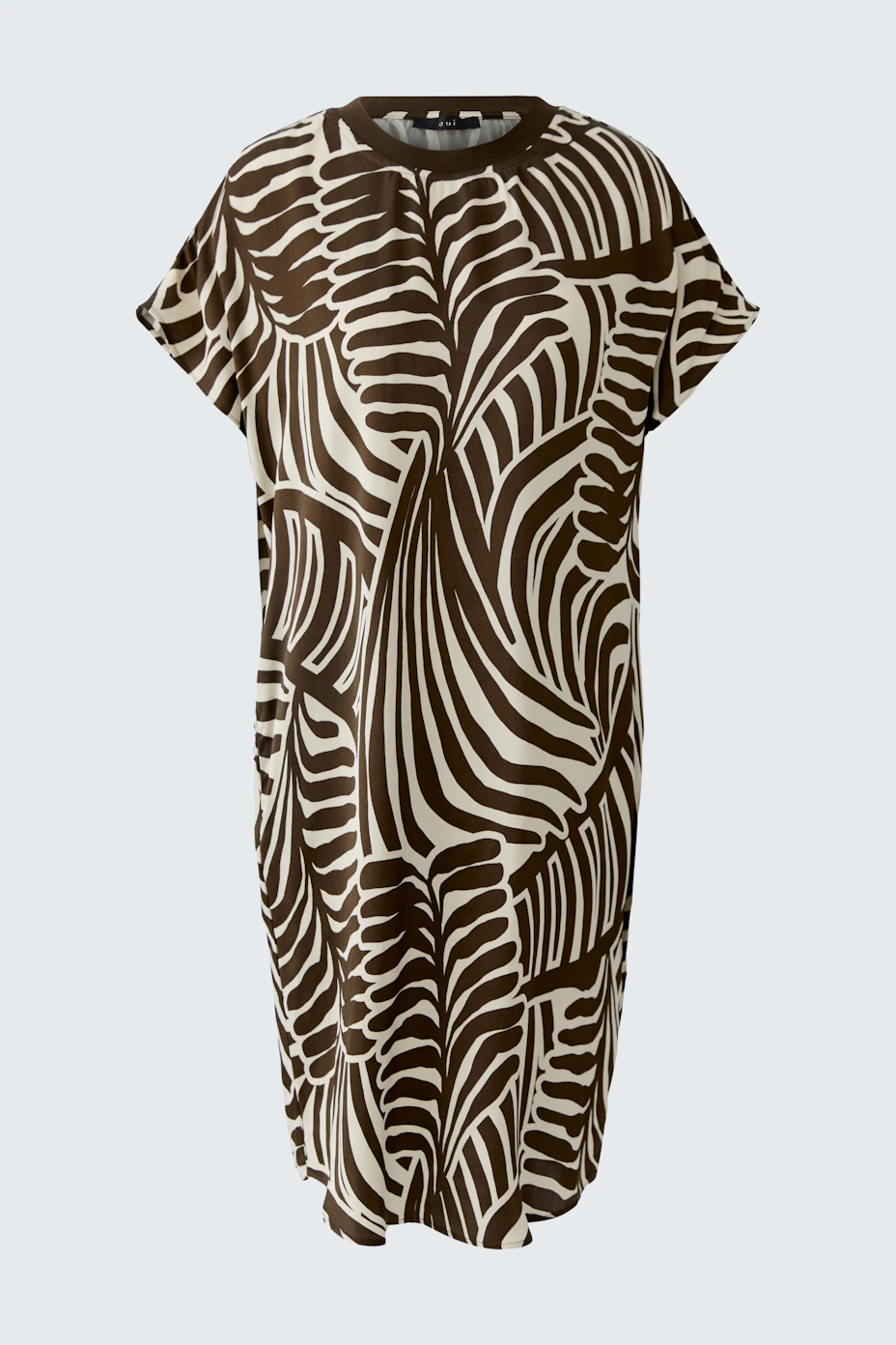 Casual hanger dress with bold zebra print in brown and white. Loose fit, short sleeves, no model shown.