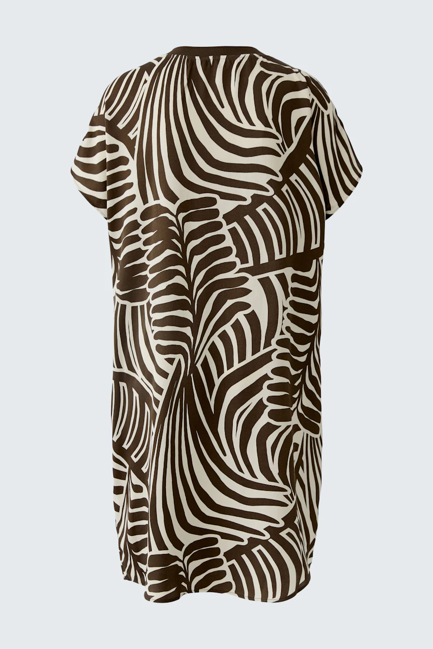 Casual women's dress: Brown and white patterned hanger dress with short sleeves, no model visible.